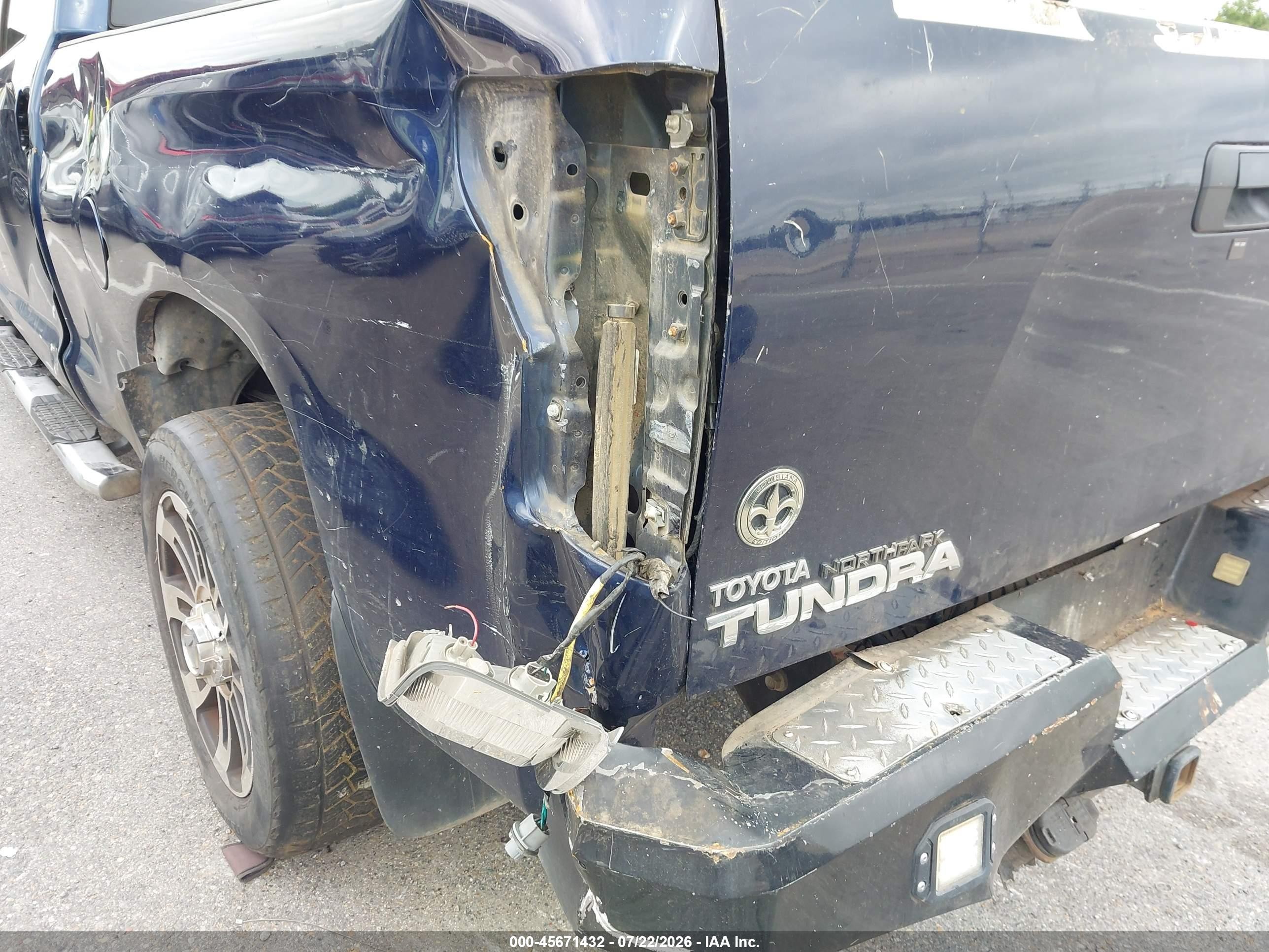 2013 Toyota Tundra Grade 5.7l V8 Dark Blue vin: 5TFRY5F1XDX141247