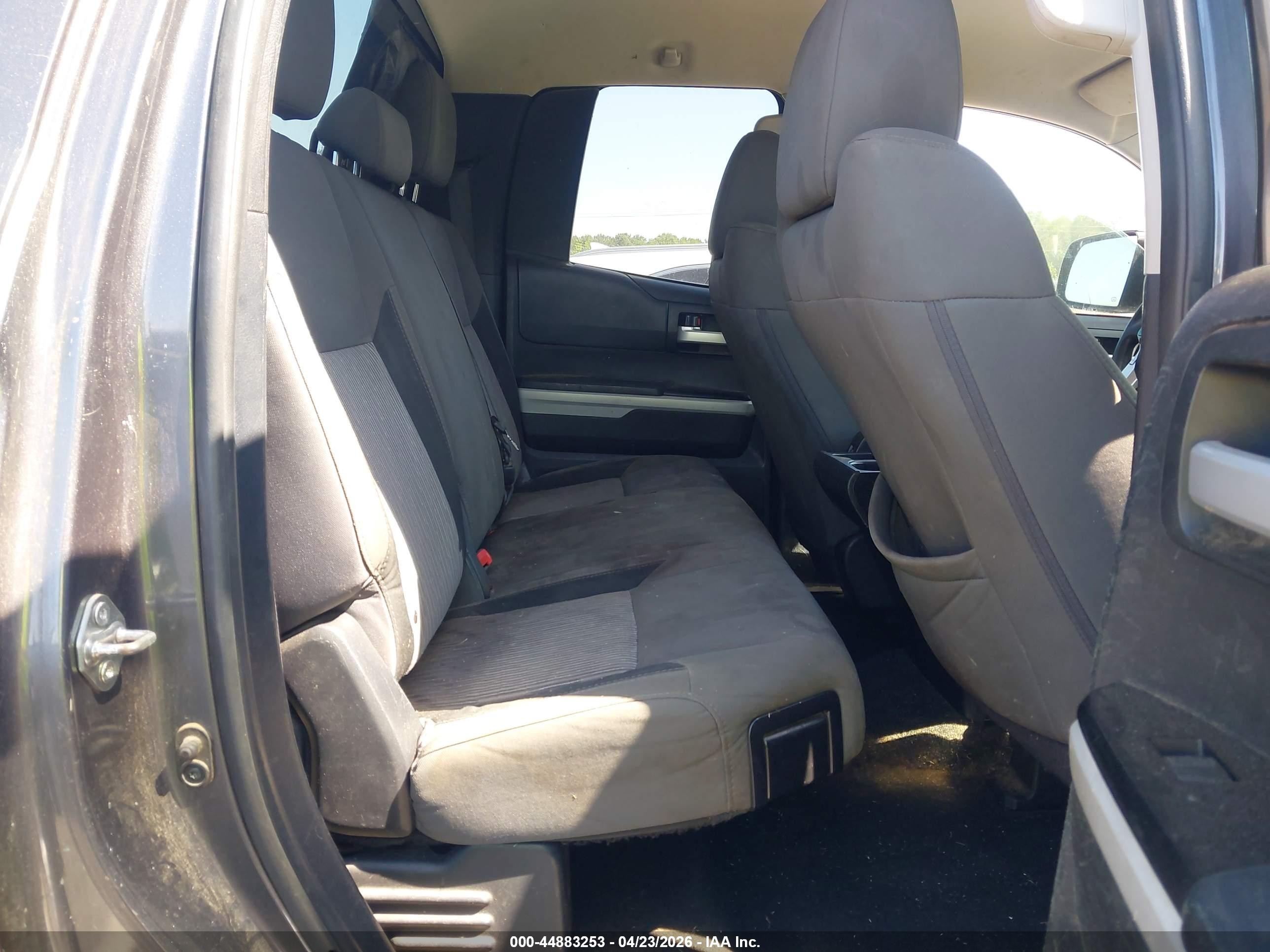 2014 Toyota Tundra Sr5 5.7l V8 Gray vin: 5TFRY5F1XEX170555