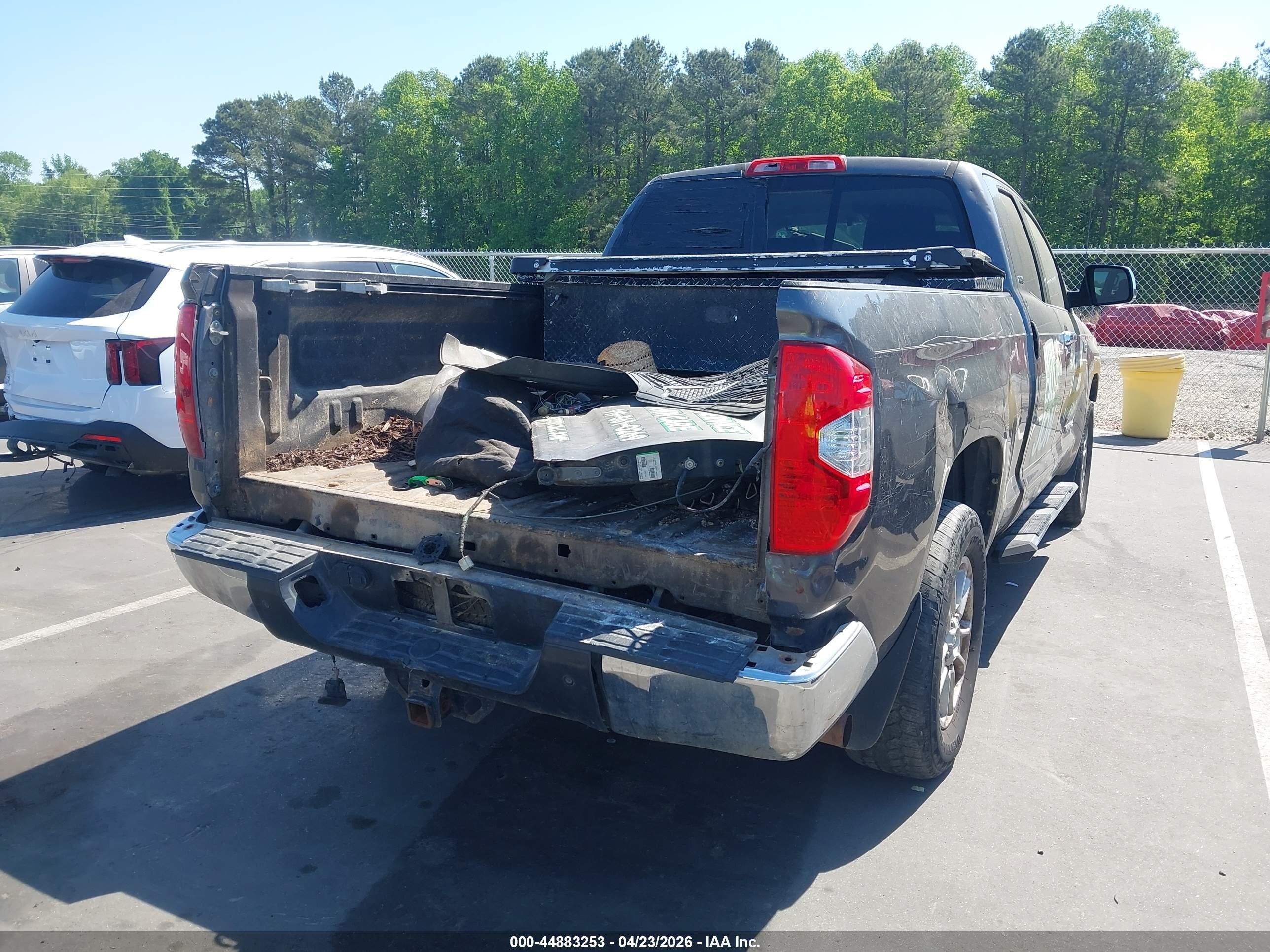 2014 Toyota Tundra Sr5 5.7l V8 Gray vin: 5TFRY5F1XEX170555