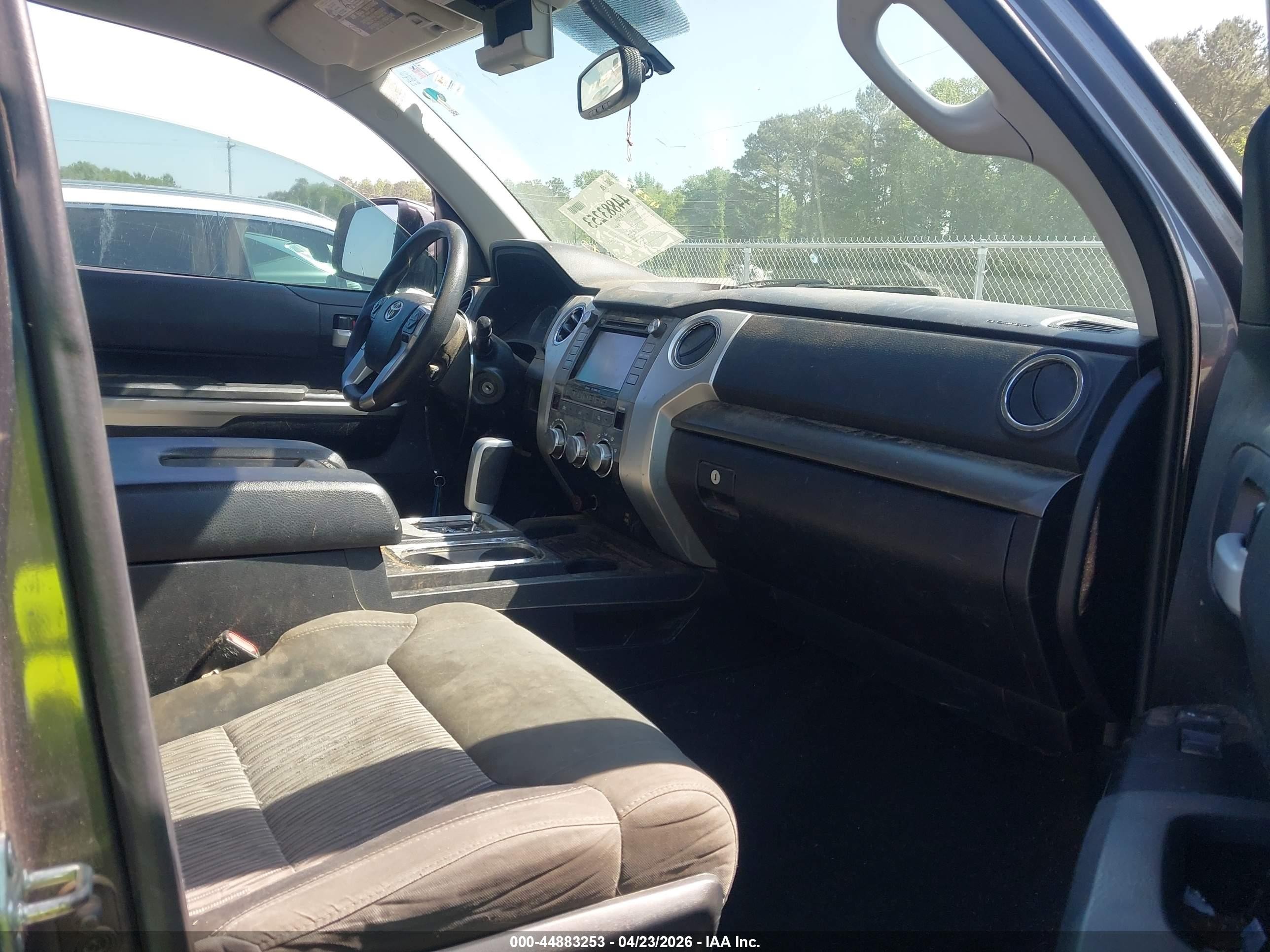 2014 Toyota Tundra Sr5 5.7l V8 Gray vin: 5TFRY5F1XEX170555