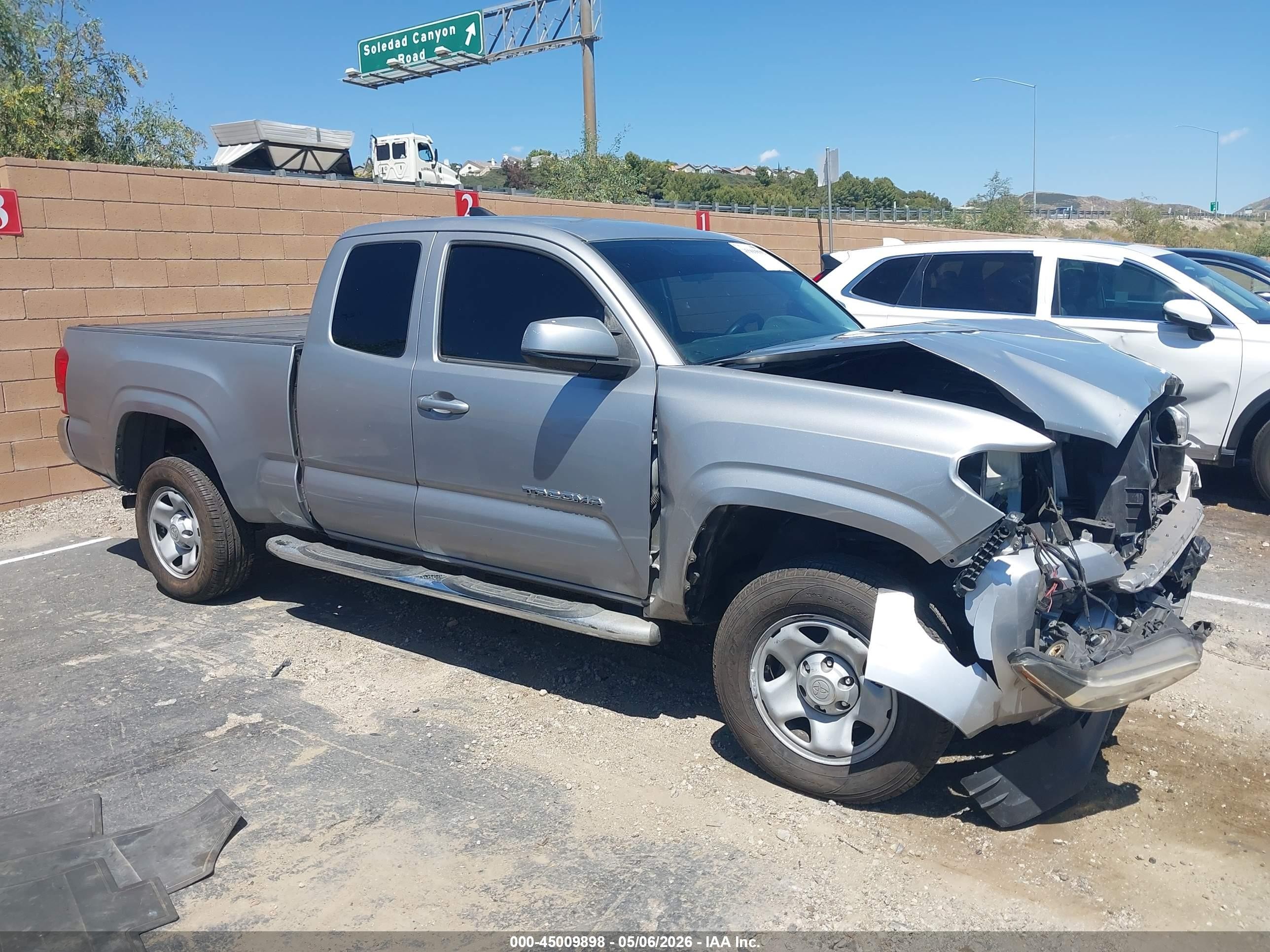 2016 Toyota Tacoma Sr5 V6 Серебряный vin: 5TFRZ5CNXGX006293