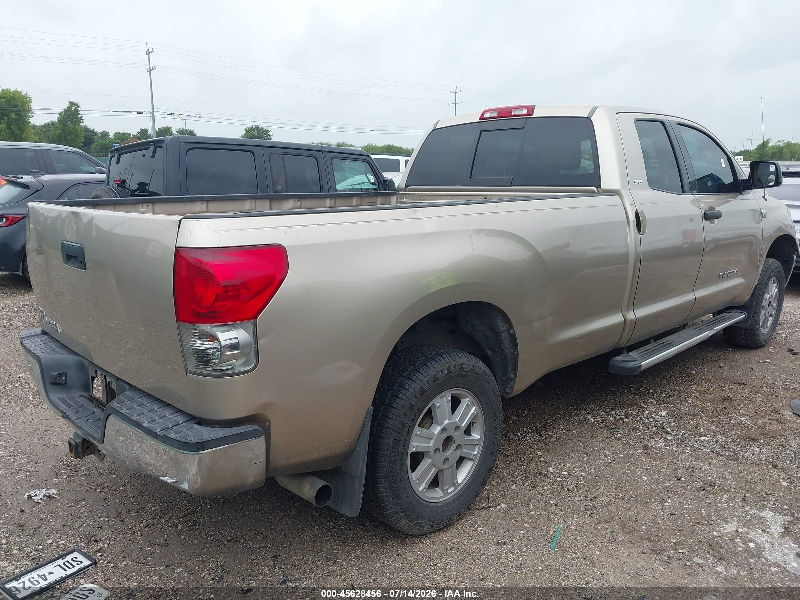 2007 Toyota Tundra Sr5 4.7l V8 Gold vin: 5TFST54117X001773