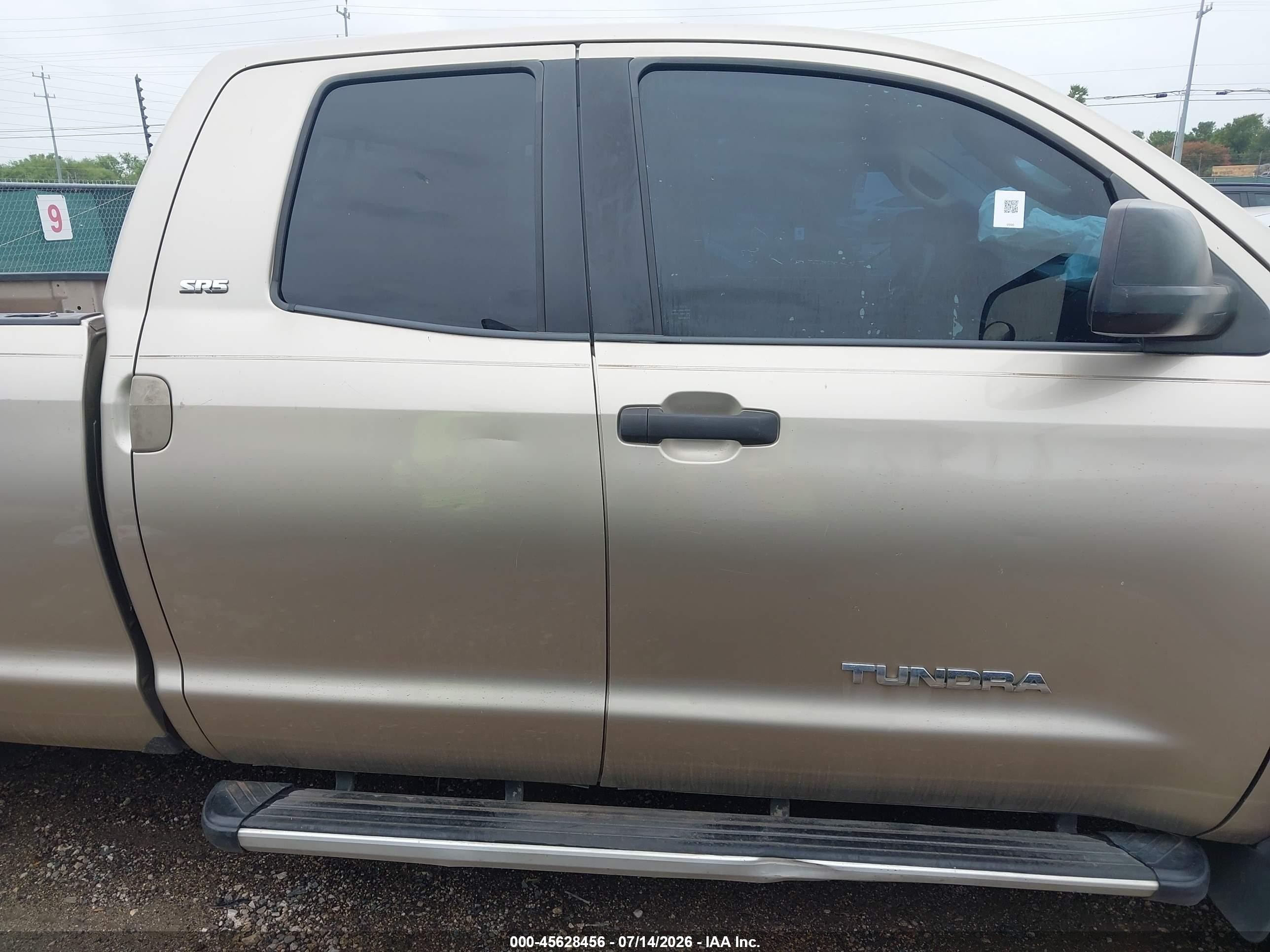 2007 Toyota Tundra Sr5 4.7l V8 Gold vin: 5TFST54117X001773