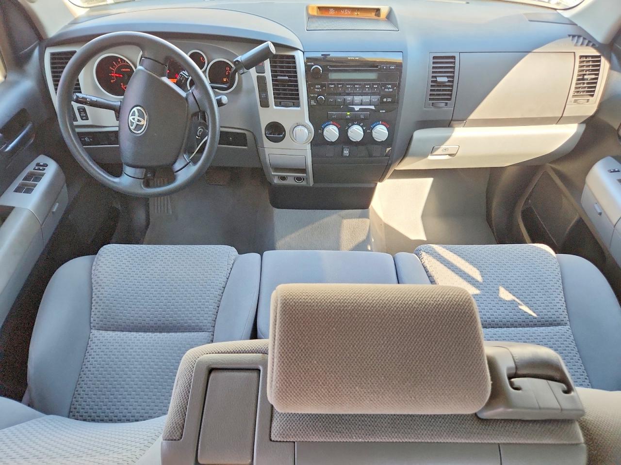 2007 Toyota Tundra Double Cab Sr5 Silver vin: 5TFST54147X001699