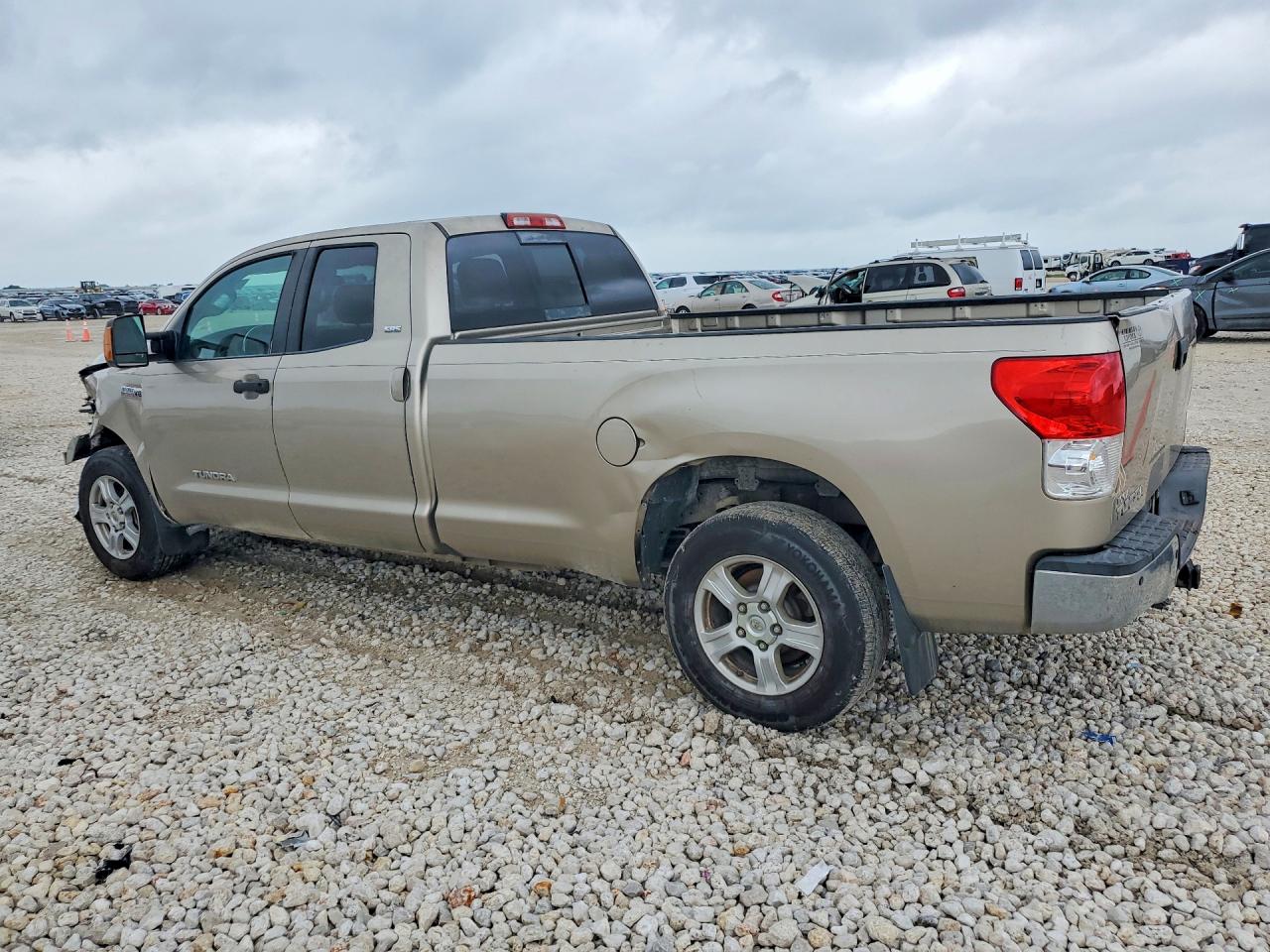 2007 Toyota Tundra Double Cab Sr5 Желто-коричневый vin: 5TFSV54137X003857