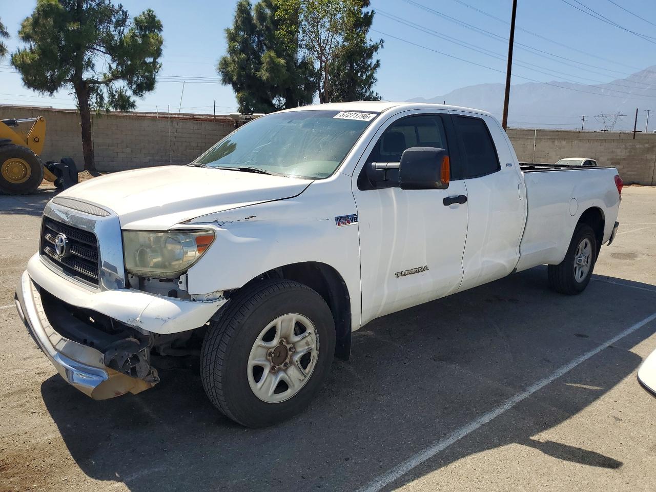 2007 Toyota Tundra Double Cab Sr5 Белый vin: 5TFSV54187X004065