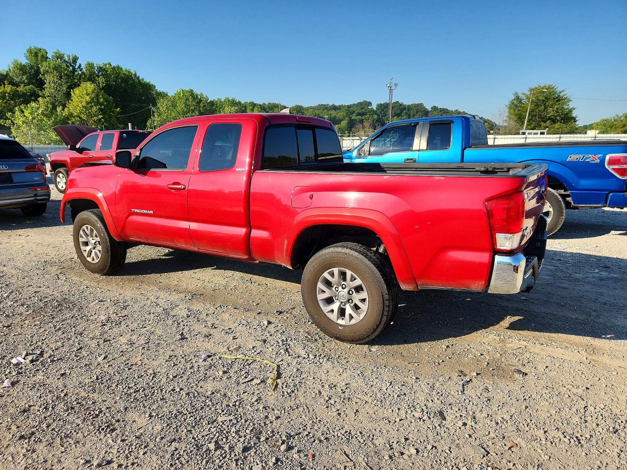 2016 Toyota Tacoma Sr5 Red vin: 5TFSX5EN8GX044173