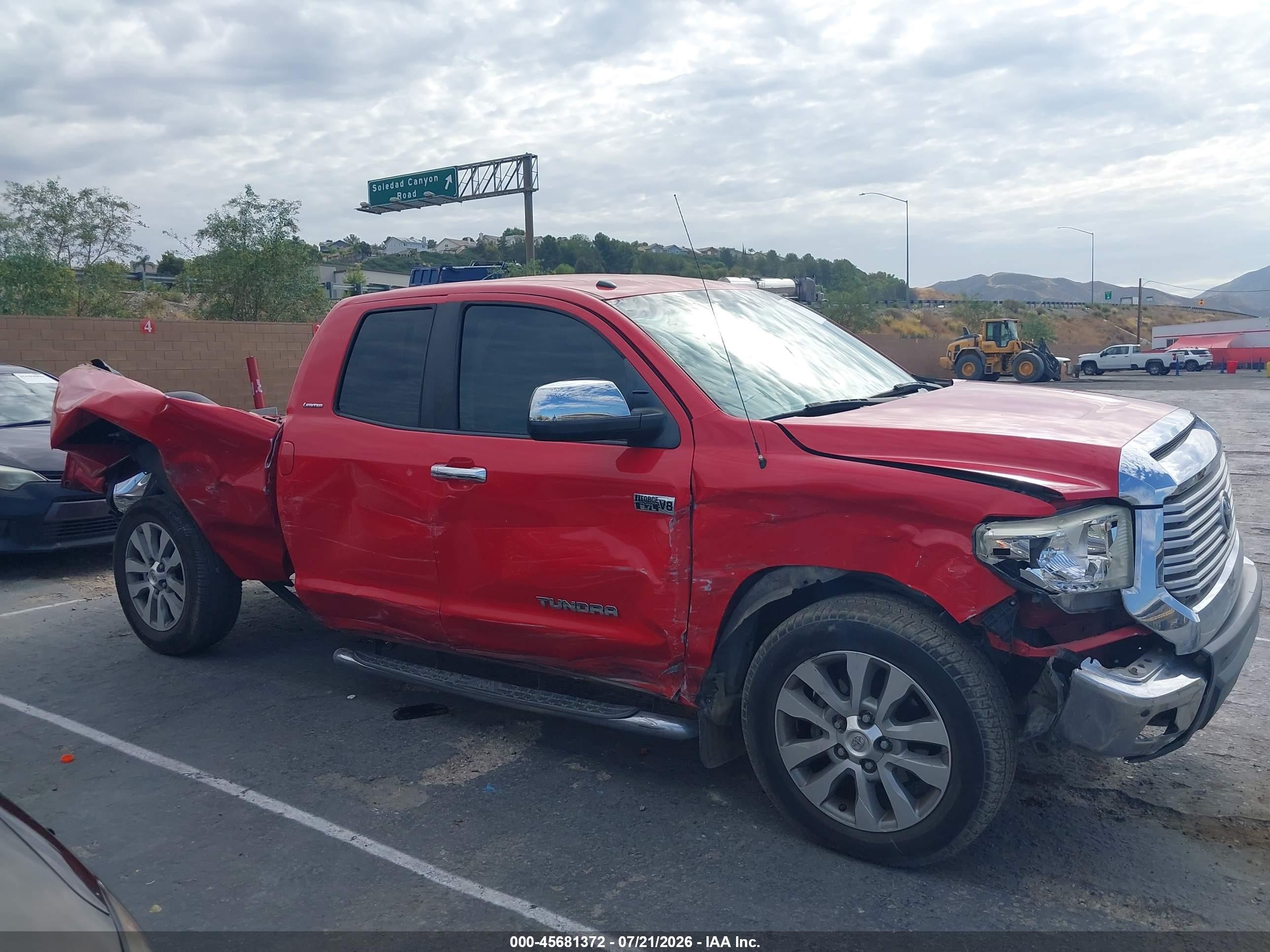 2014 Toyota Tundra Limited 5.7l V8 Red vin: 5TFSY5F1XEX153448