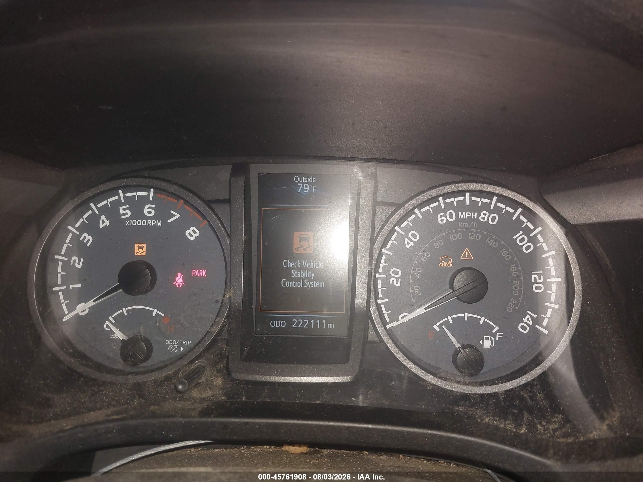 2018 Toyota Tacoma Trd Sport White vin: 5TFSZ5AN4JX139384