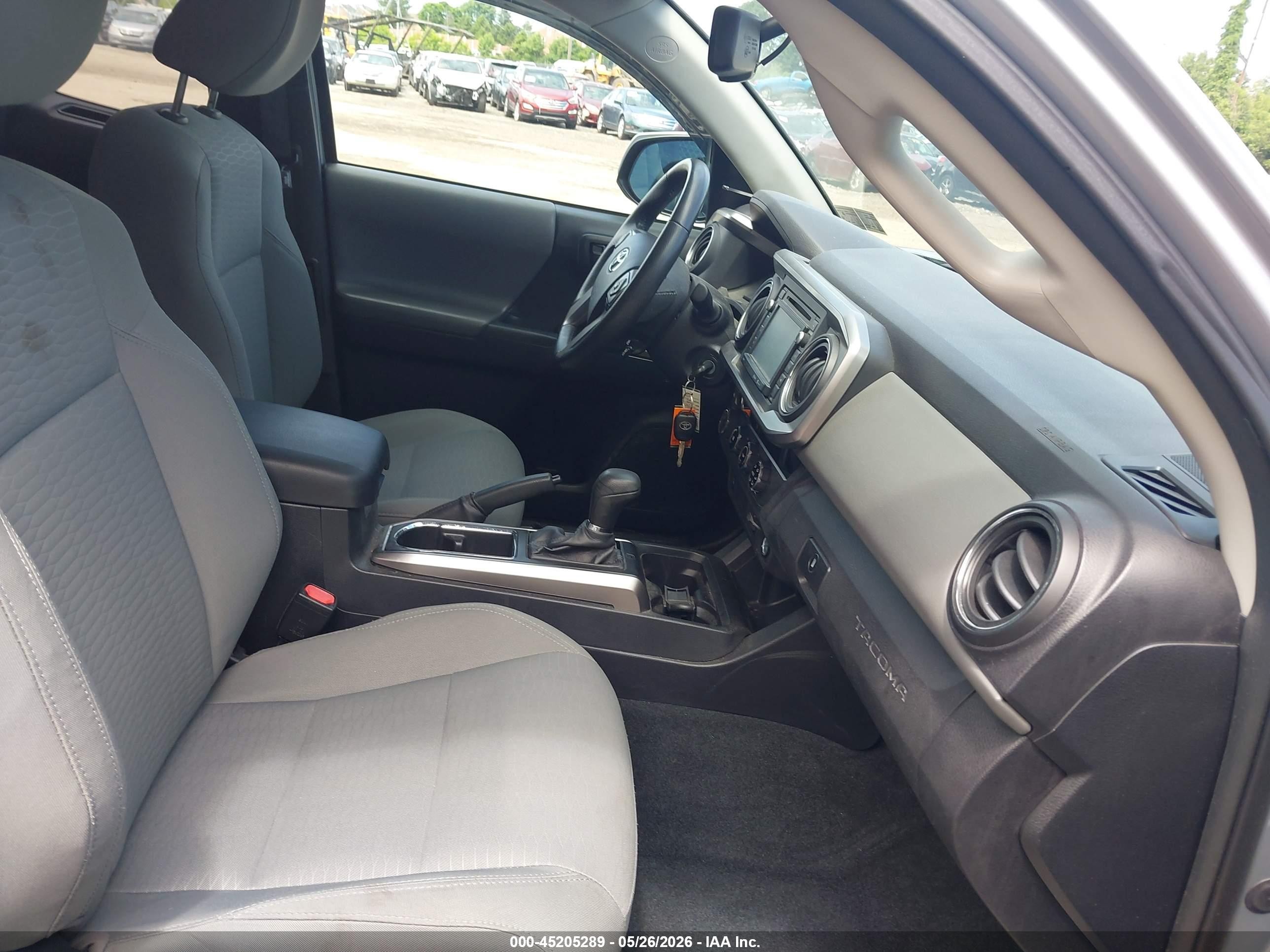 2016 Toyota Tacoma Sr5 V6 Серый vin: 5TFSZ5AN6GX034905