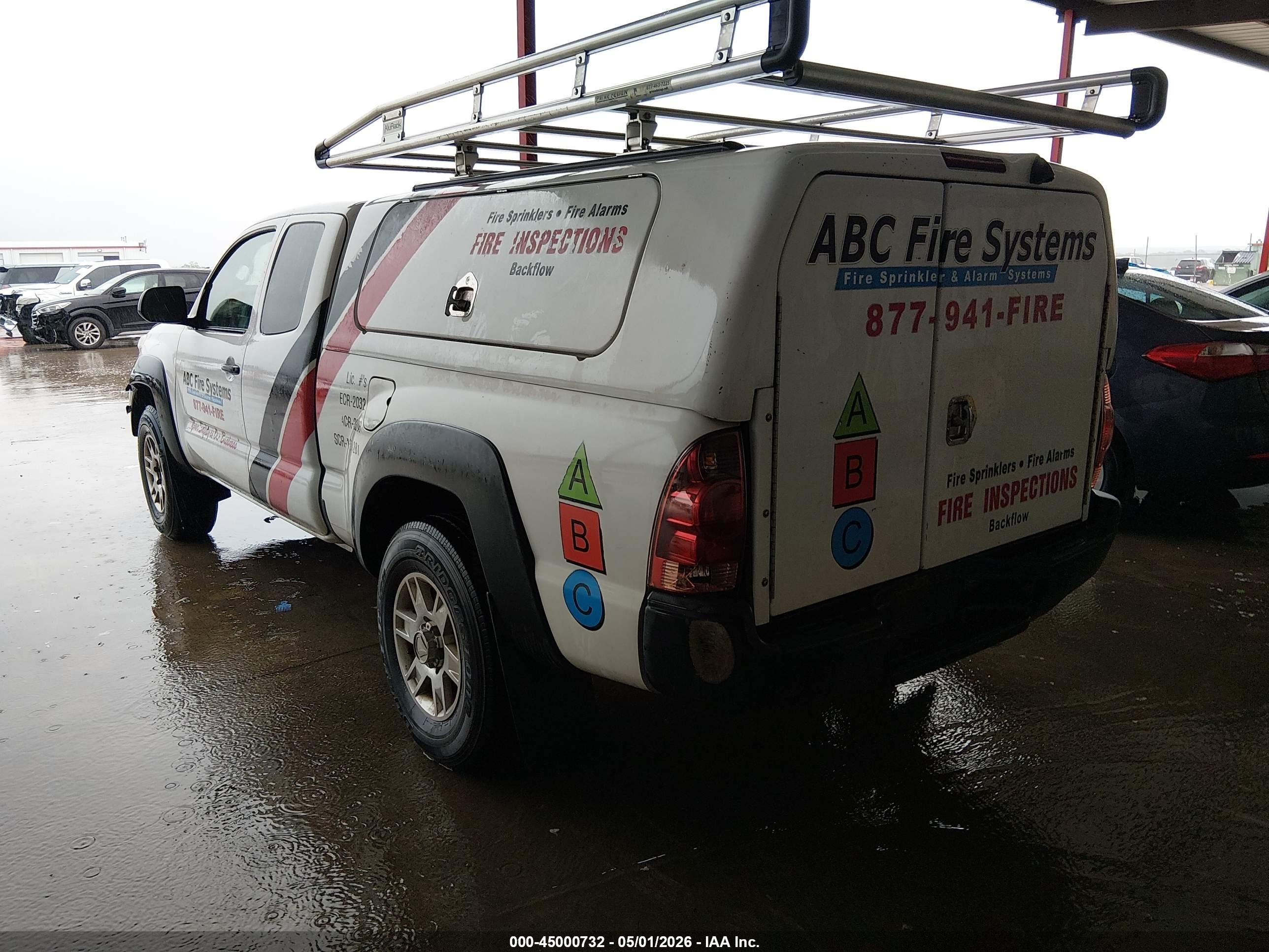 2013 Toyota Tacoma Prerunner V6 White vin: 5TFTU4GN0DX029232