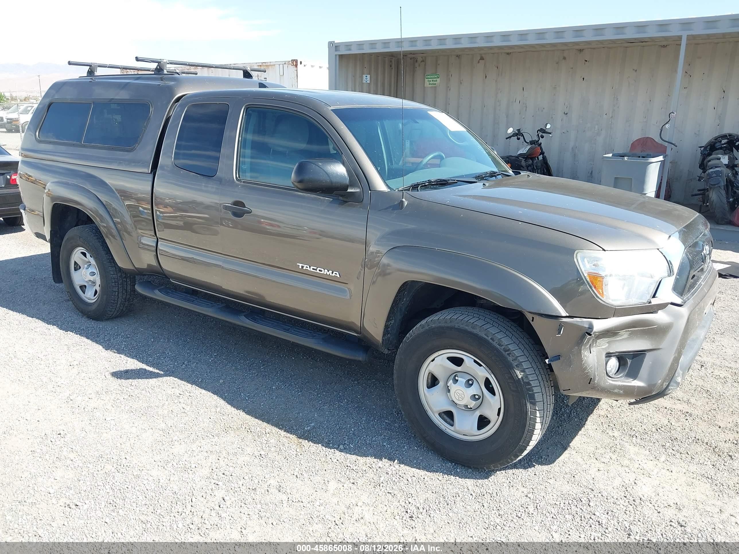 2015 Toyota Tacoma Prerunner V6 Dark Brown vin: 5TFTU4GN0FX072178