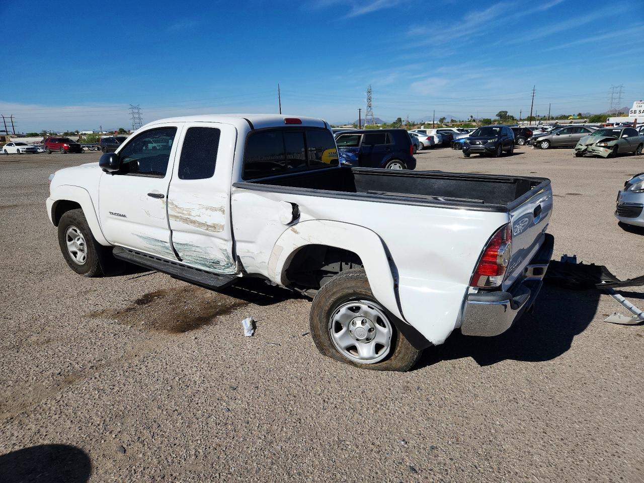 2013 Toyota Tacoma Prerunner V6 White vin: 5TFTU4GN3DX040323