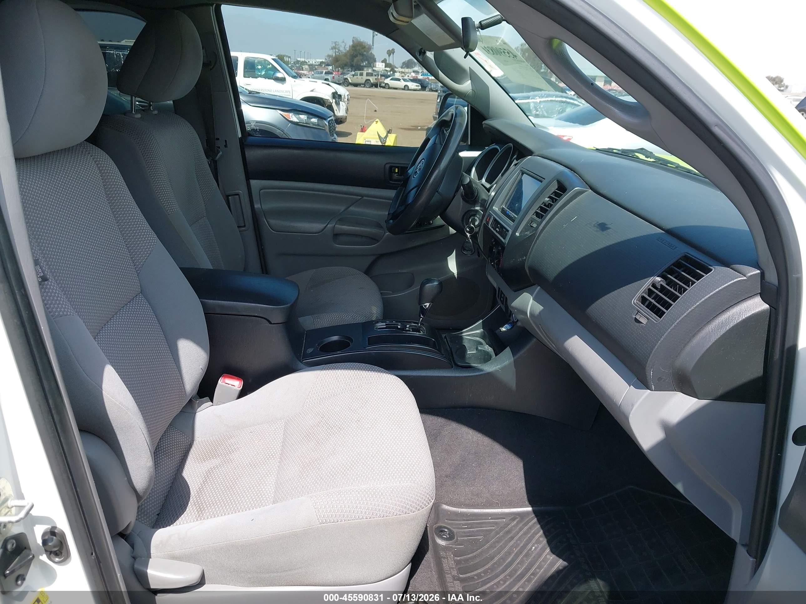 2013 Toyota Tacoma Prerunner V6 Green vin: 5TFTU4GN5DX047001
