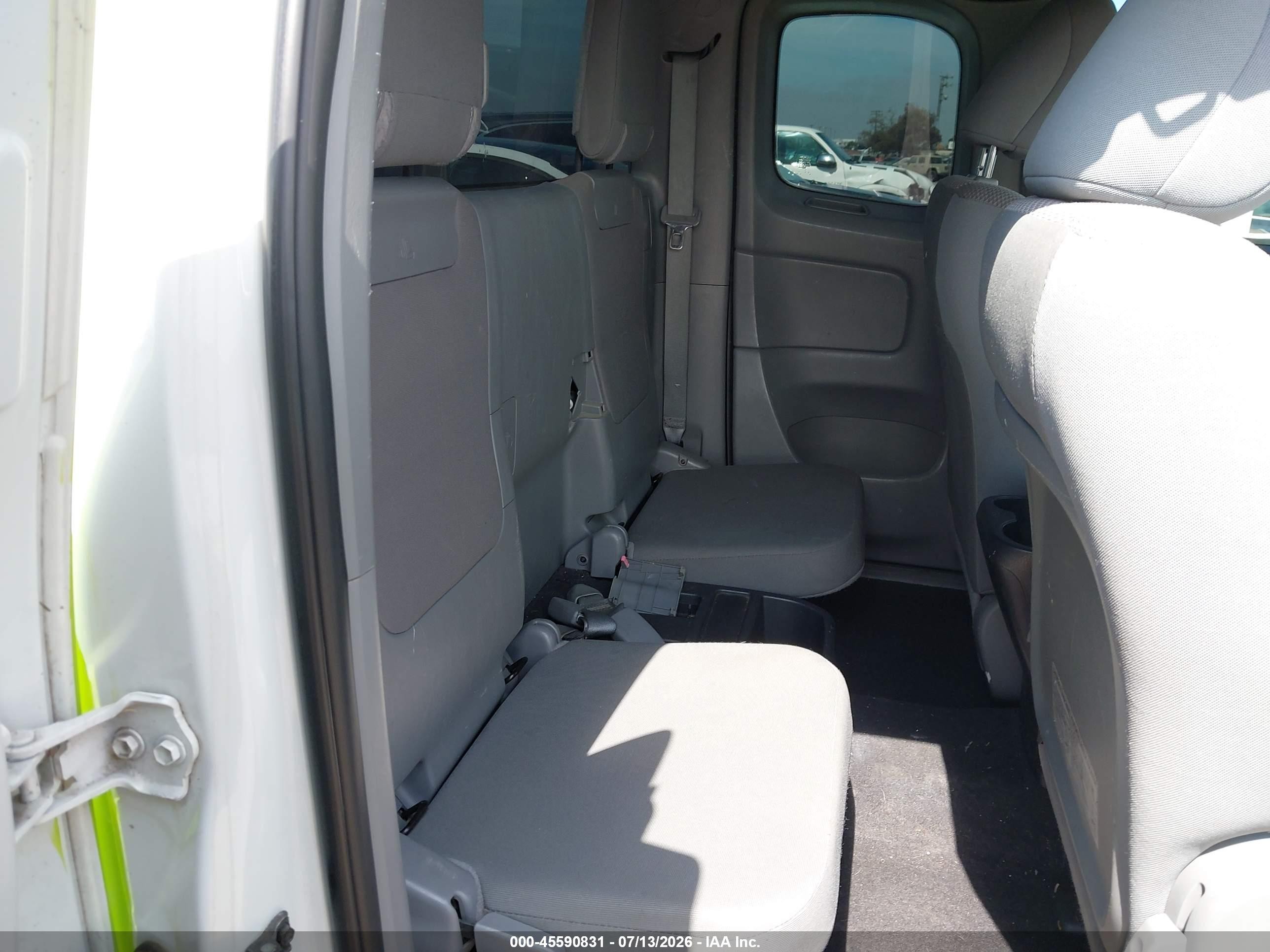 2013 Toyota Tacoma Prerunner V6 Green vin: 5TFTU4GN5DX047001