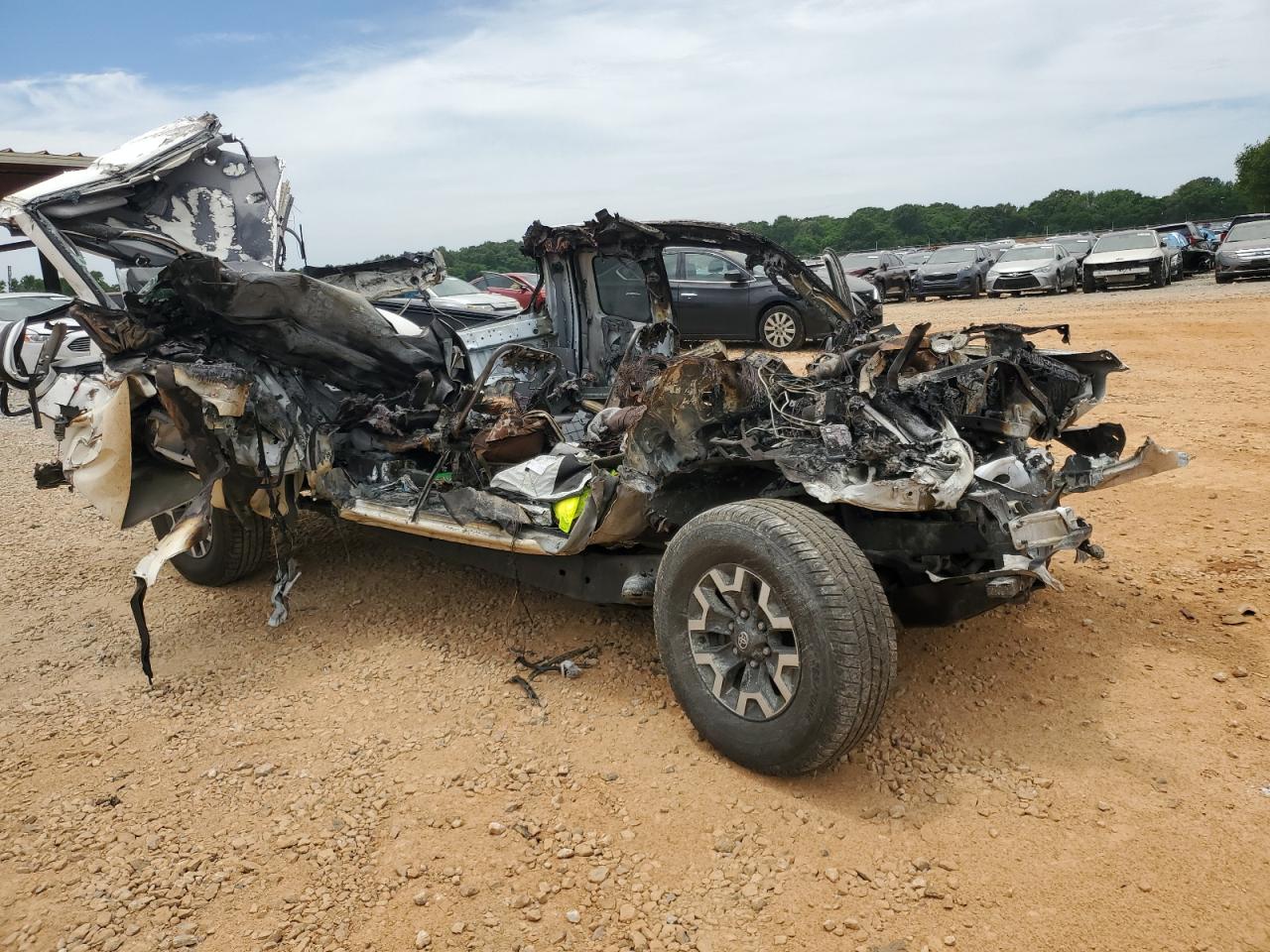 2013 Toyota Tacoma Prerunner Access Cab Белый vin: 5TFTU4GN5DX048312