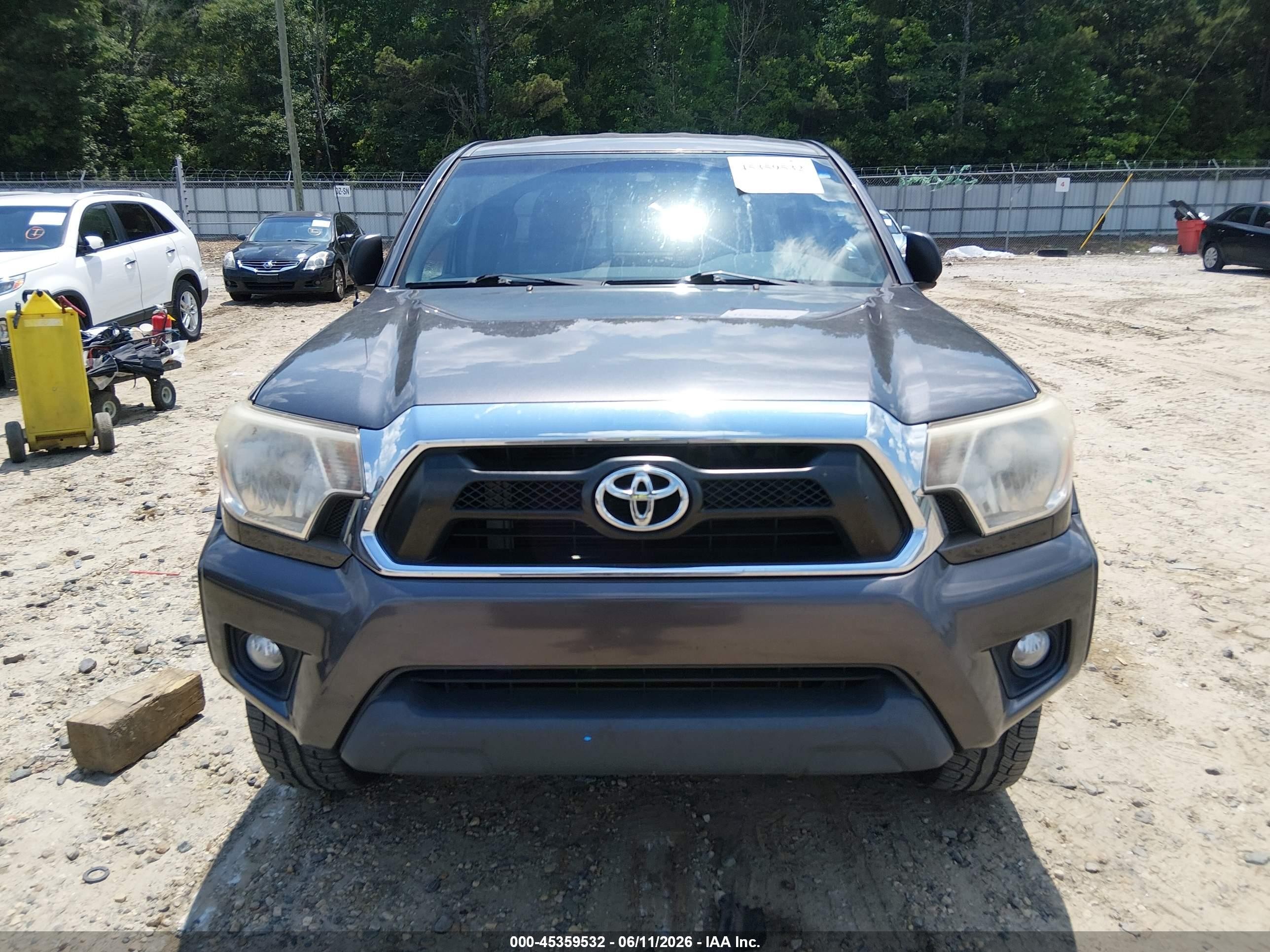 2014 Toyota Tacoma Prerunner V6 Gray vin: 5TFTU4GN5EX057061
