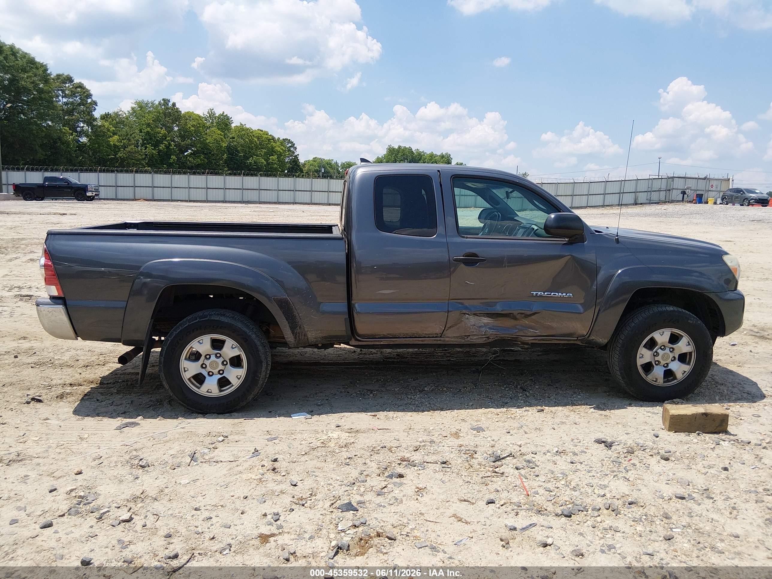 2014 Toyota Tacoma Prerunner V6 Gray vin: 5TFTU4GN5EX057061