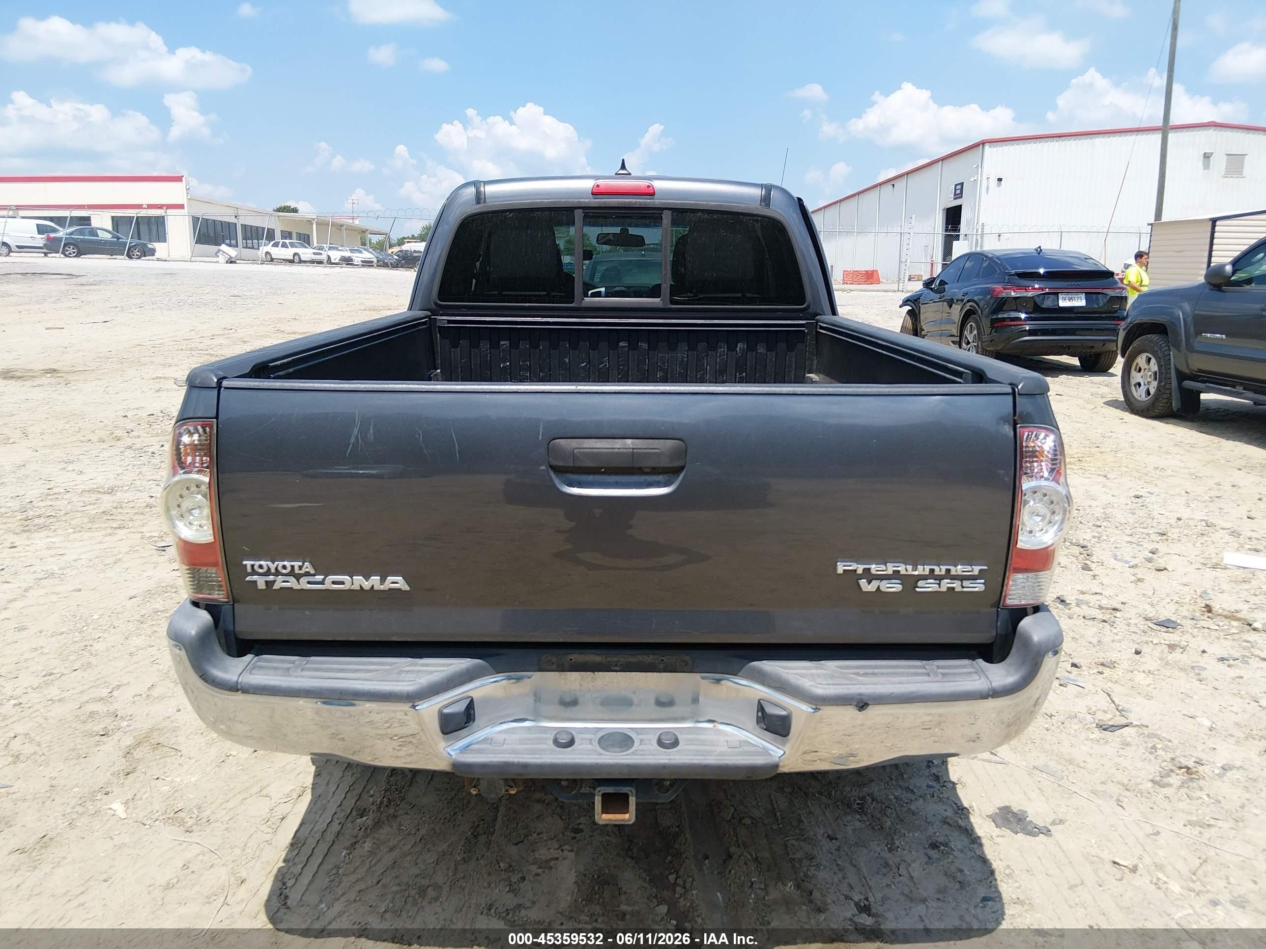 2014 Toyota Tacoma Prerunner V6 Gray vin: 5TFTU4GN5EX057061