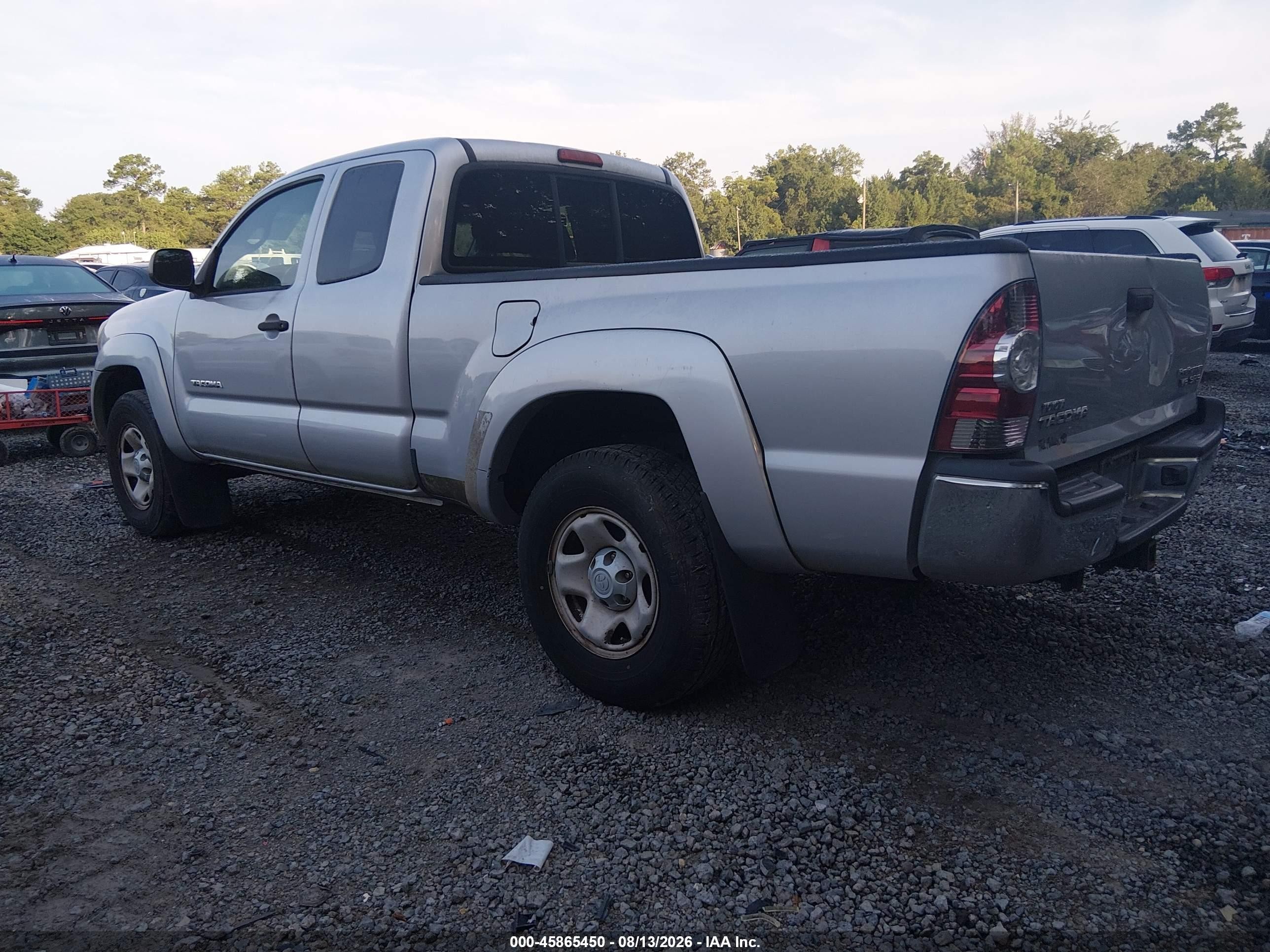 2011 Toyota Tacoma Prerunner V6 Silver vin: 5TFTU4GN7BX009671