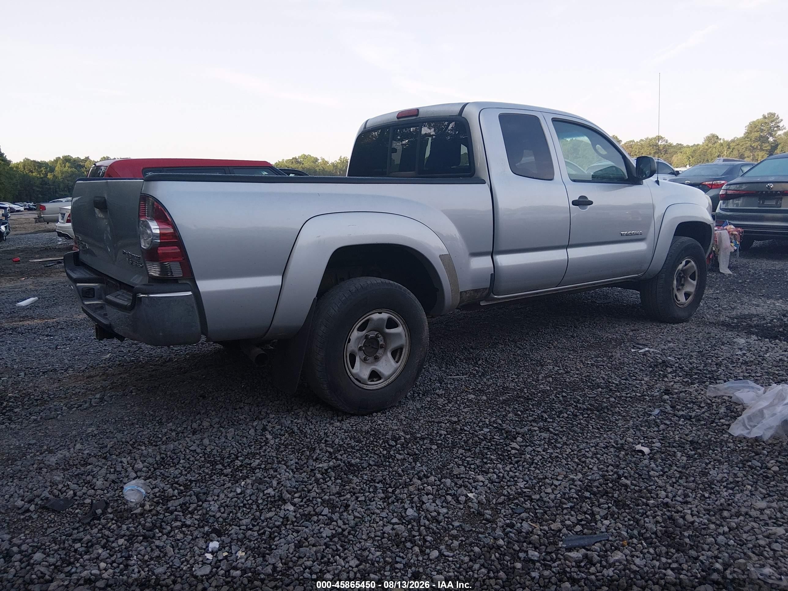 2011 Toyota Tacoma Prerunner V6 Silver vin: 5TFTU4GN7BX009671