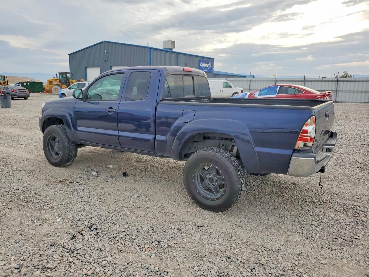 2013 Toyota Tacoma Prerunner Access Cab Blue vin: 5TFTU4GN7DX031494