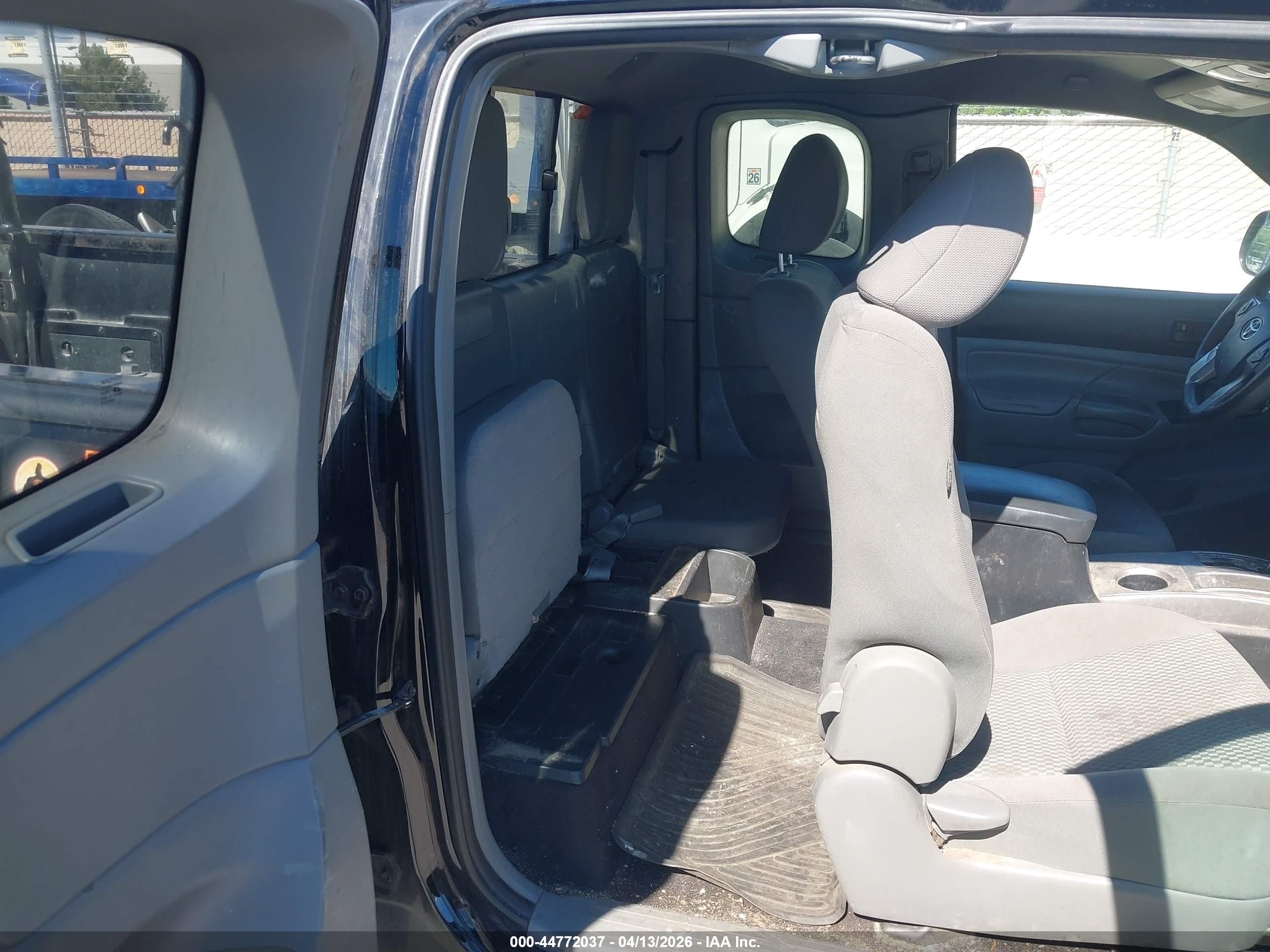 2014 Toyota Tacoma Prerunner V6 Черный vin: 5TFTU4GN7EX055439
