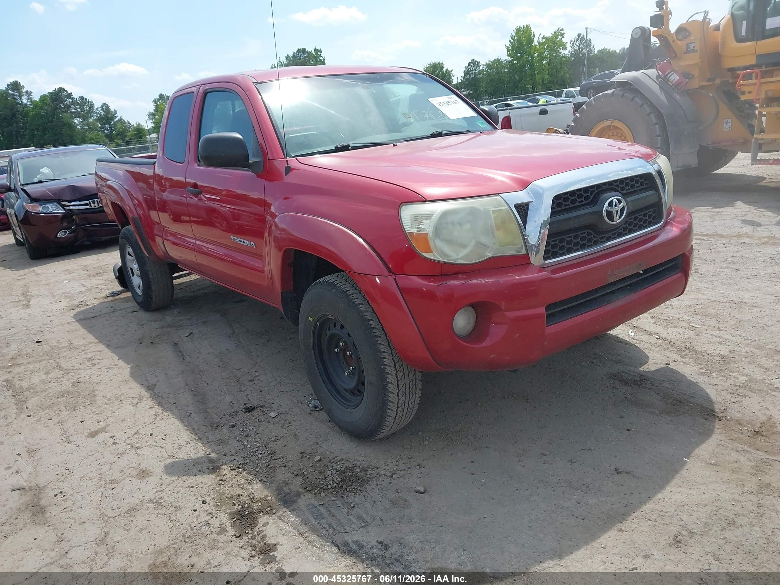 2011 Toyota Tacoma Prerunner V6 Red vin: 5TFTU4GN9BX010997
