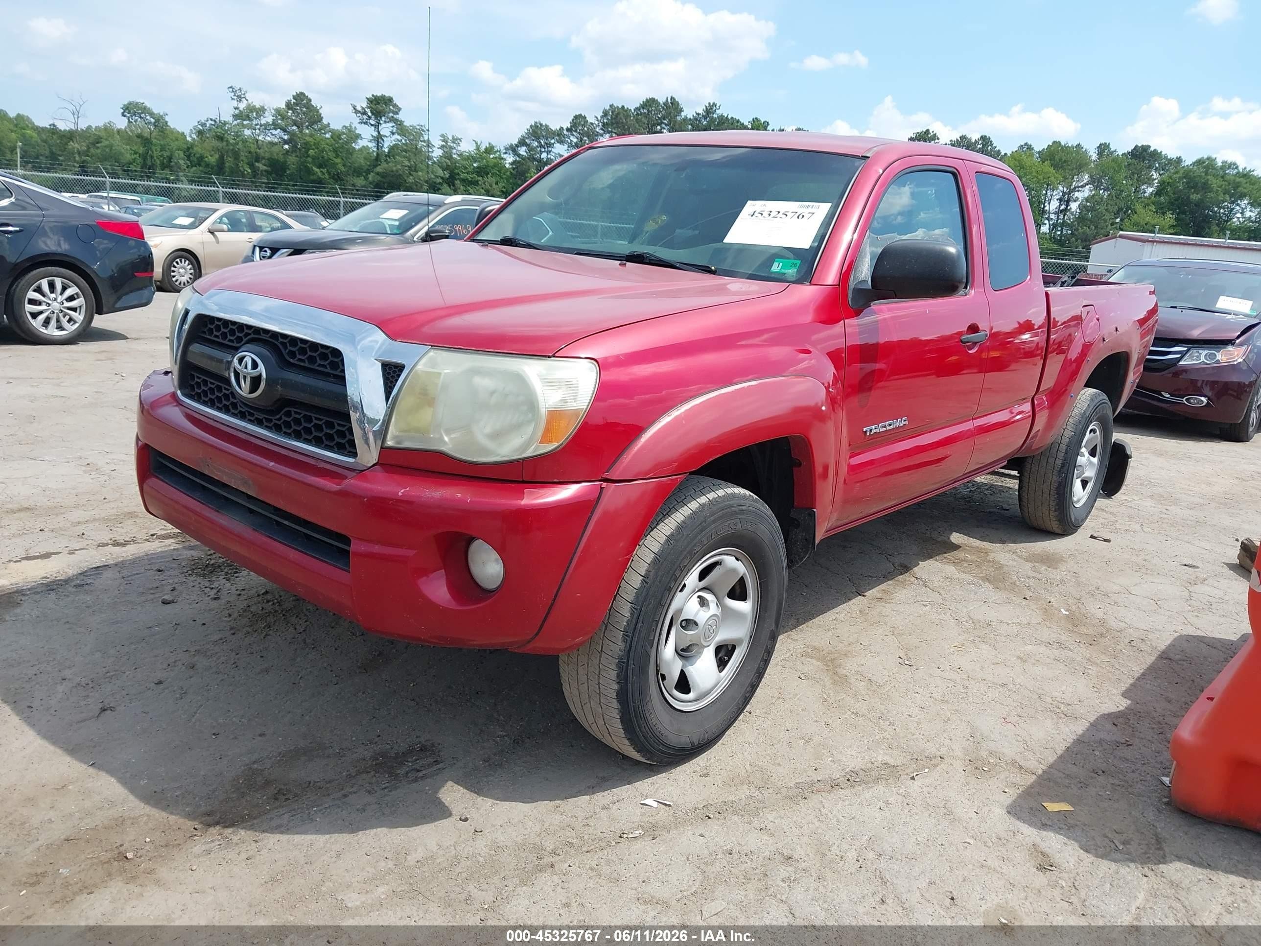 2011 Toyota Tacoma Prerunner V6 Red vin: 5TFTU4GN9BX010997