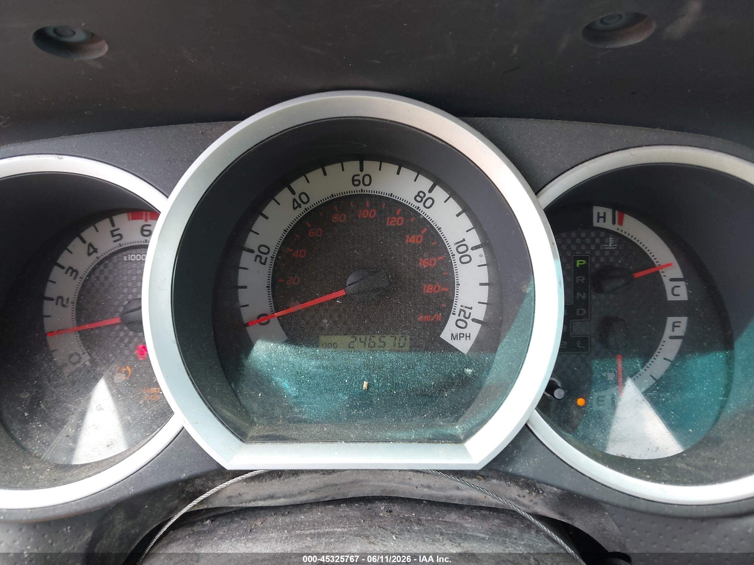 2011 Toyota Tacoma Prerunner V6 Red vin: 5TFTU4GN9BX010997
