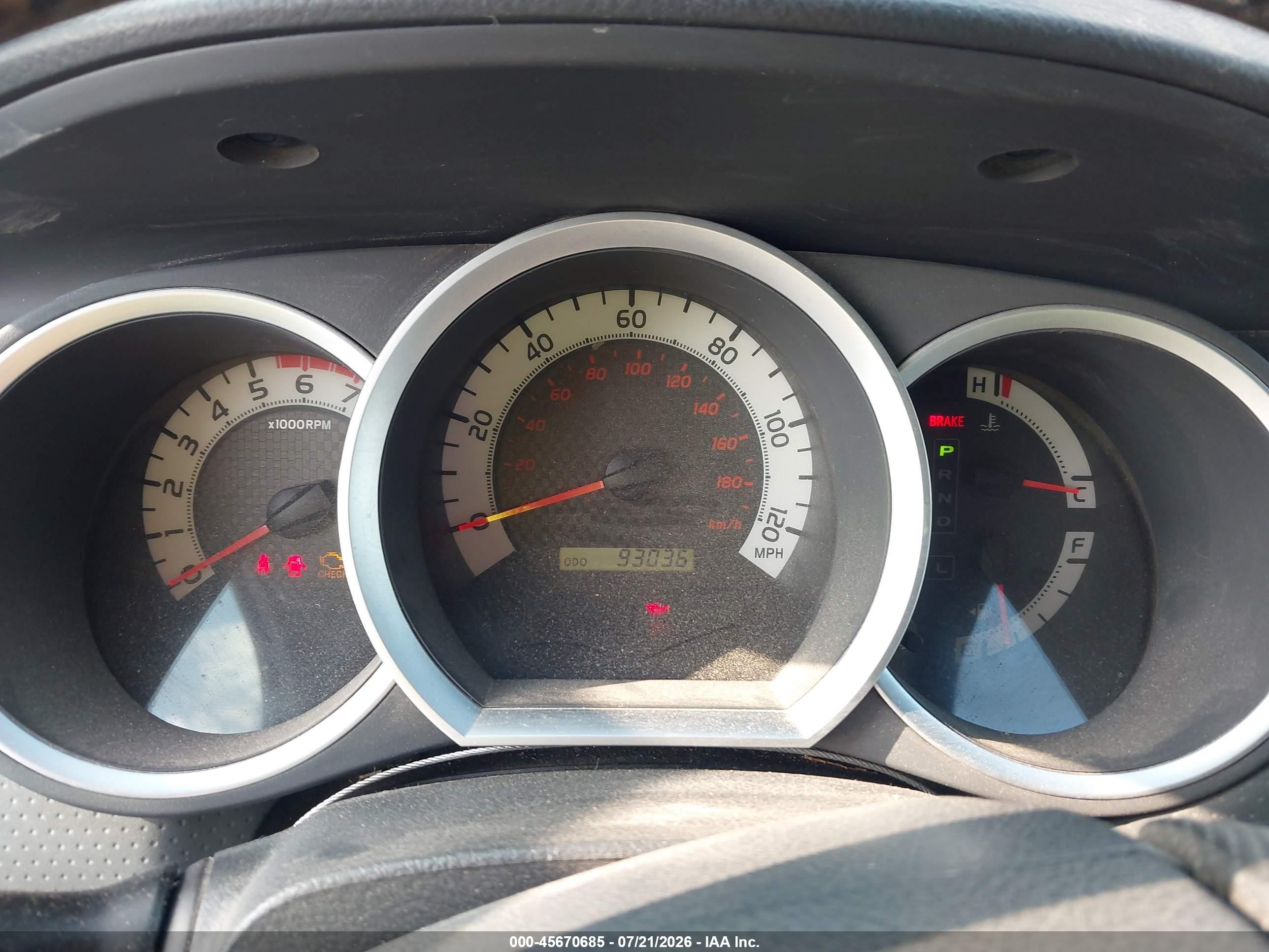 2013 Toyota Tacoma Prerunner V6 Серебряный vin: 5TFTU4GN9DX034123