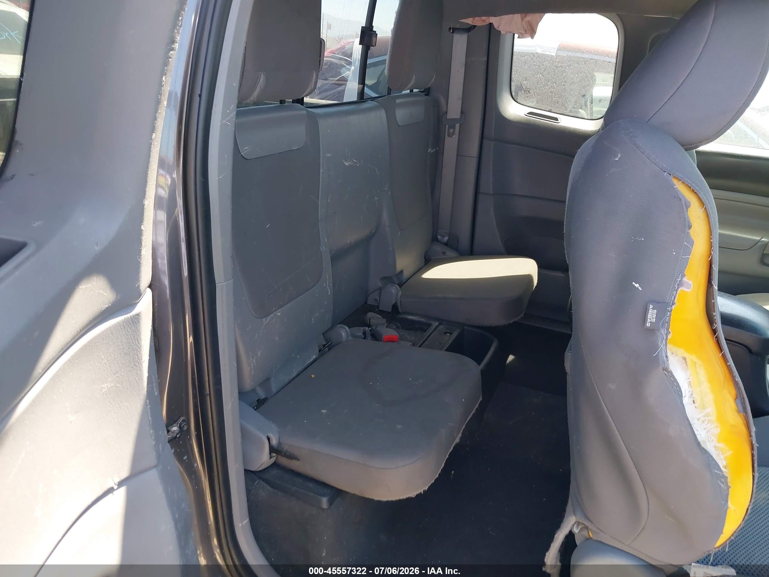 2015 Toyota Tacoma Prerunner V6 Gray vin: 5TFTU4GN9FX067500