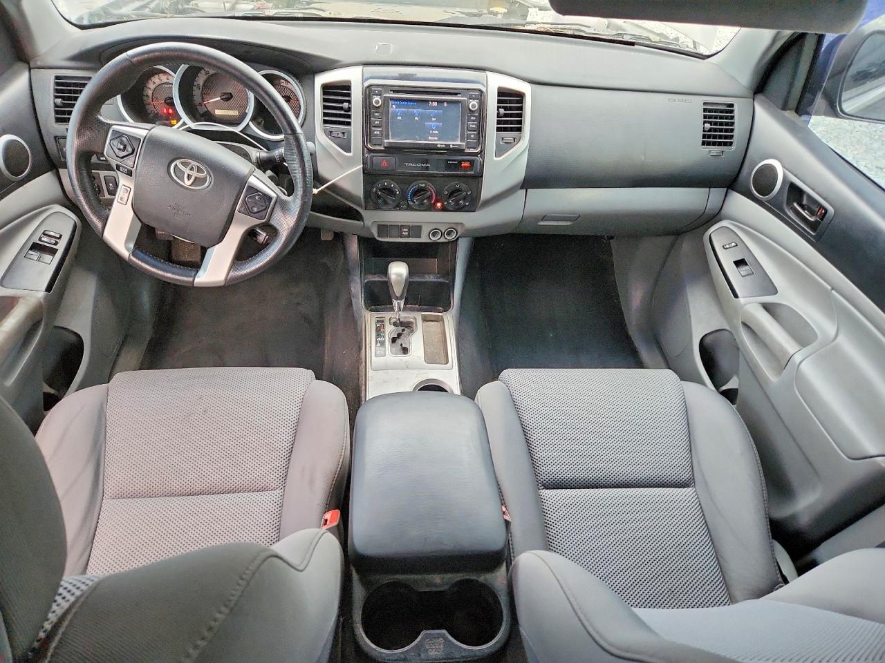 2015 Toyota Tacoma Prerunner Access Cab Gray vin: 5TFTU4GN9FX067951