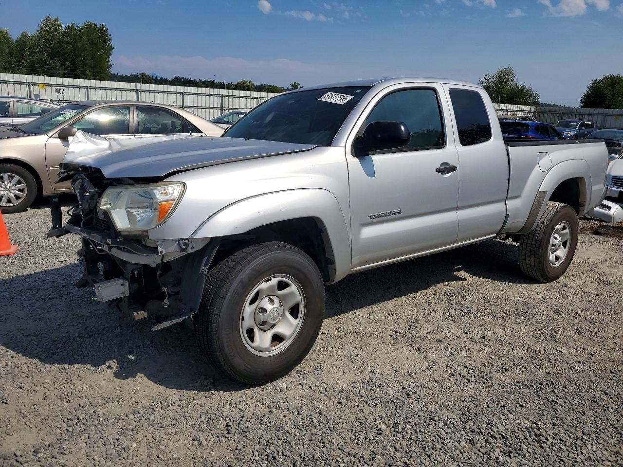 2012 Toyota Tacoma Prerunner Access Cab Silver vin: 5TFTU4GNXCX025641