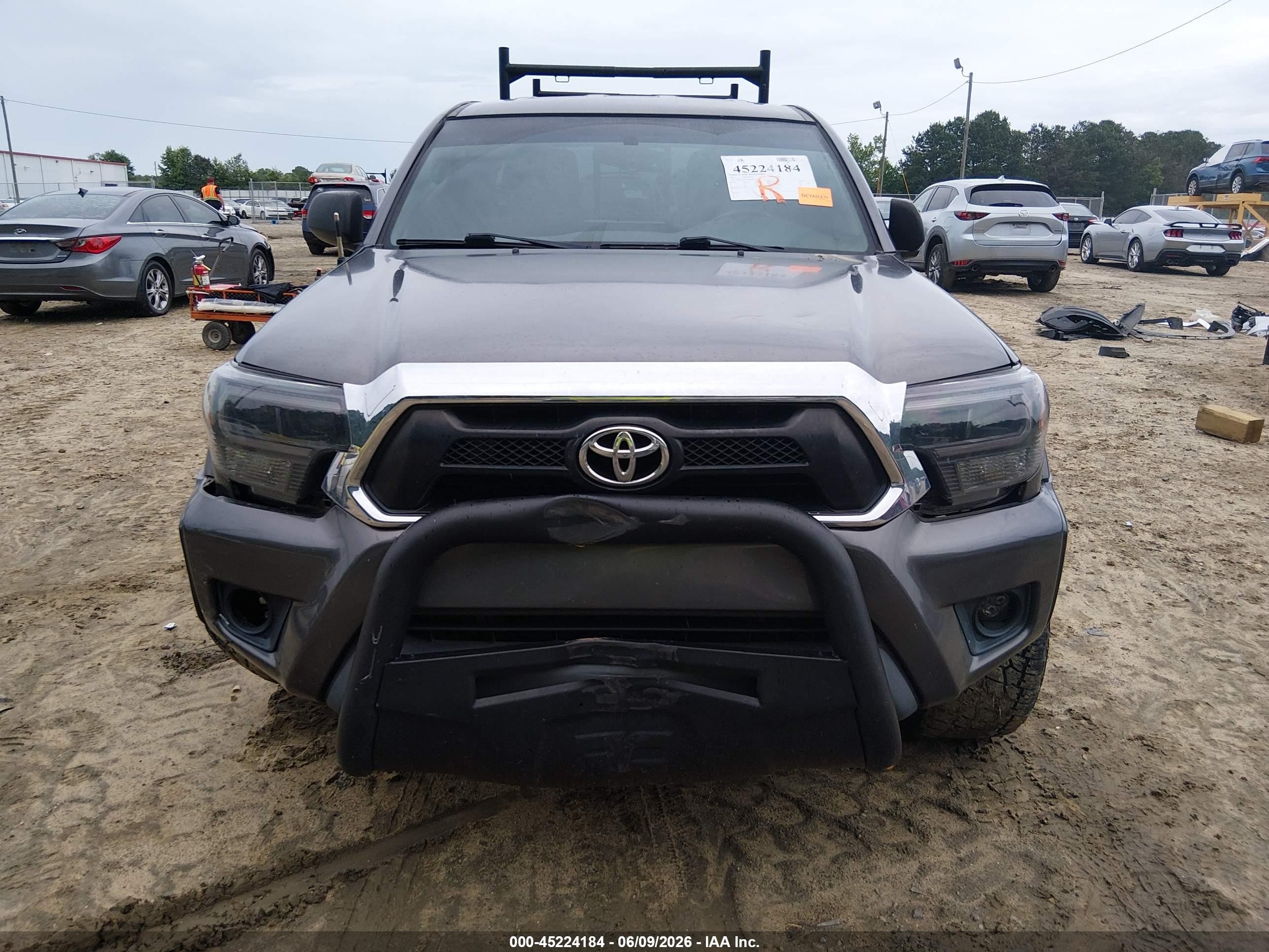2013 Toyota Tacoma Prerunner V6 Gray vin: 5TFTU4GNXDX045194