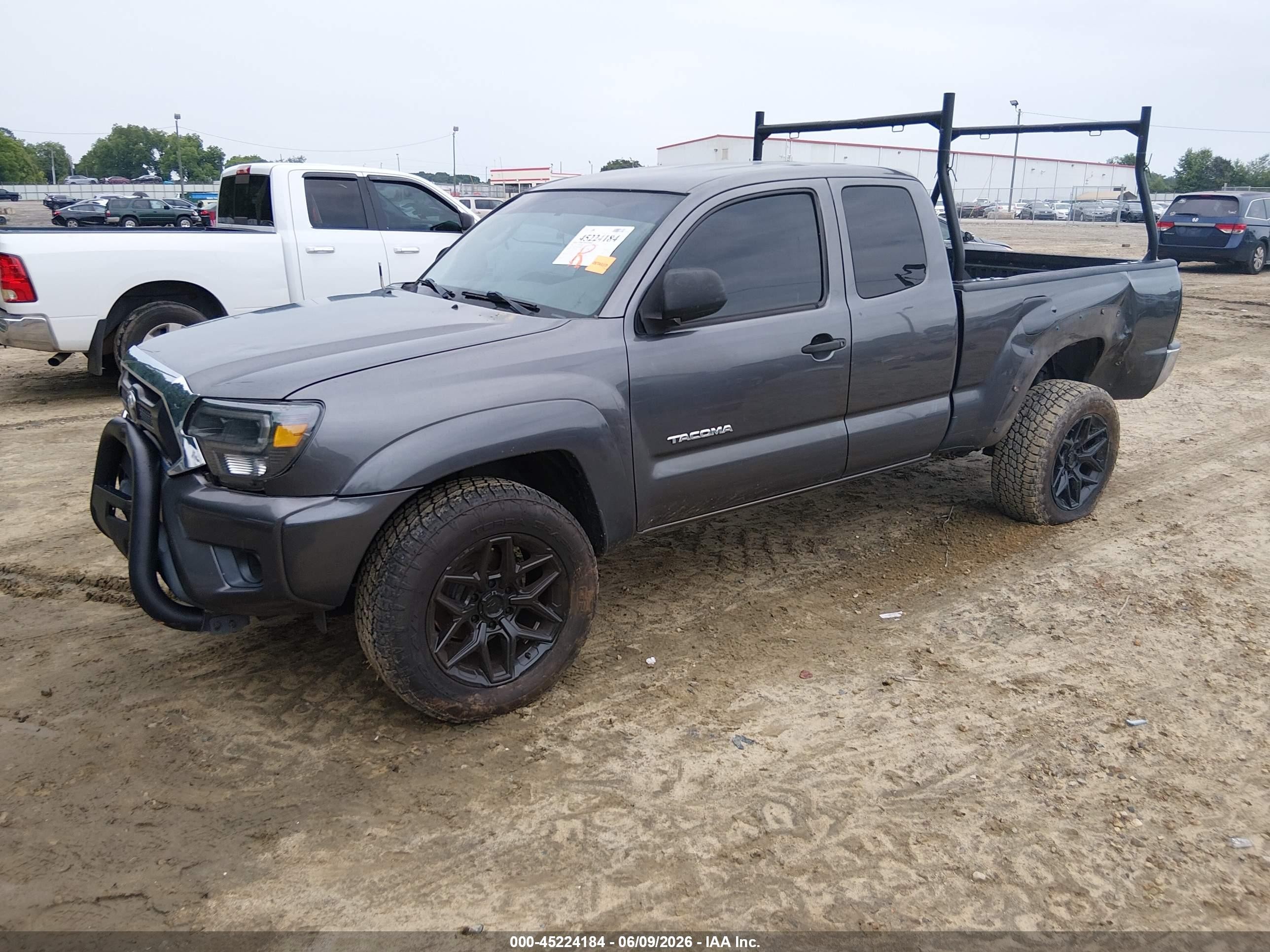 2013 Toyota Tacoma Prerunner V6 Gray vin: 5TFTU4GNXDX045194