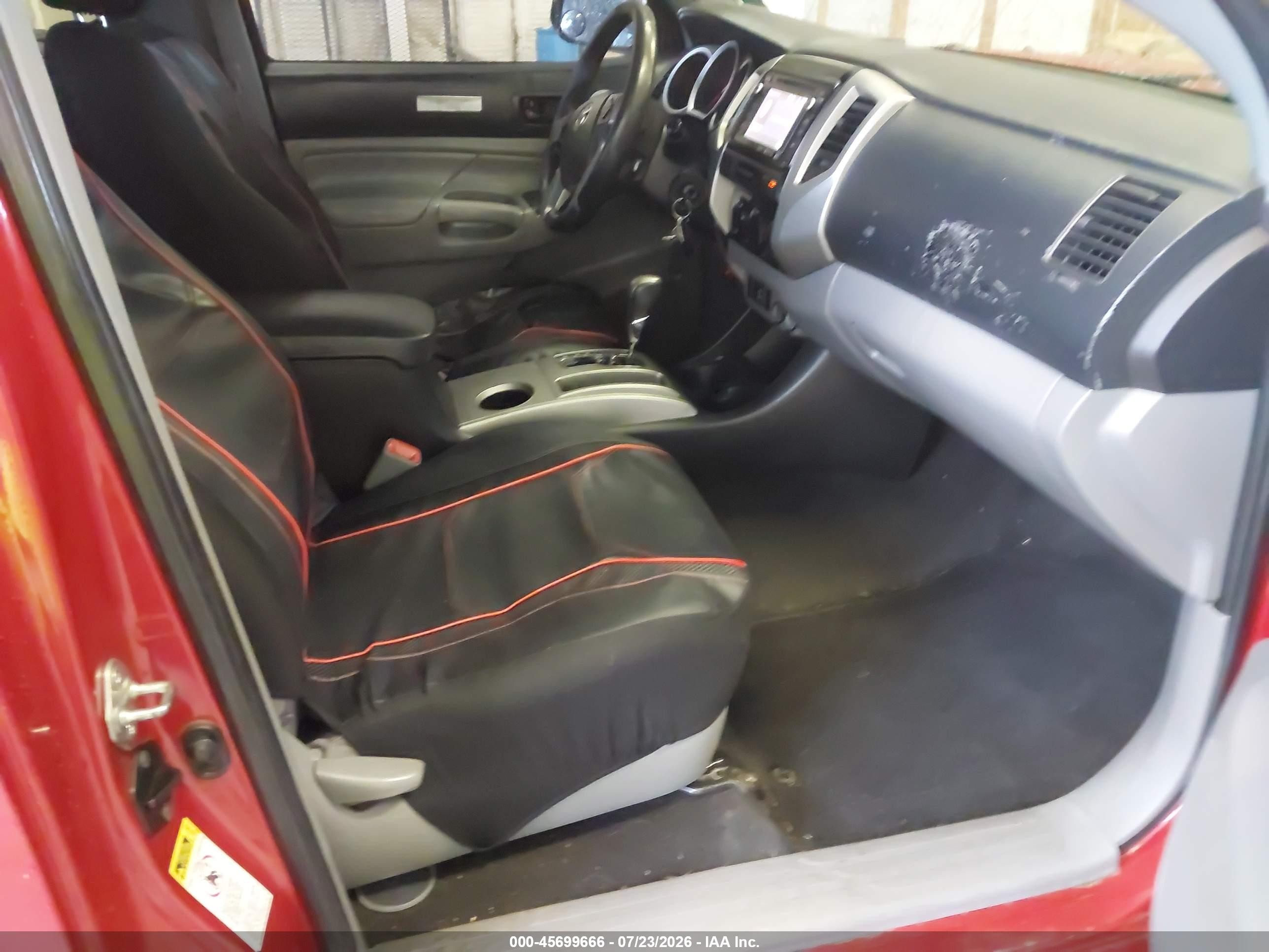 2015 Toyota Tacoma Prerunner V6 Red vin: 5TFTU4GNXFX082278
