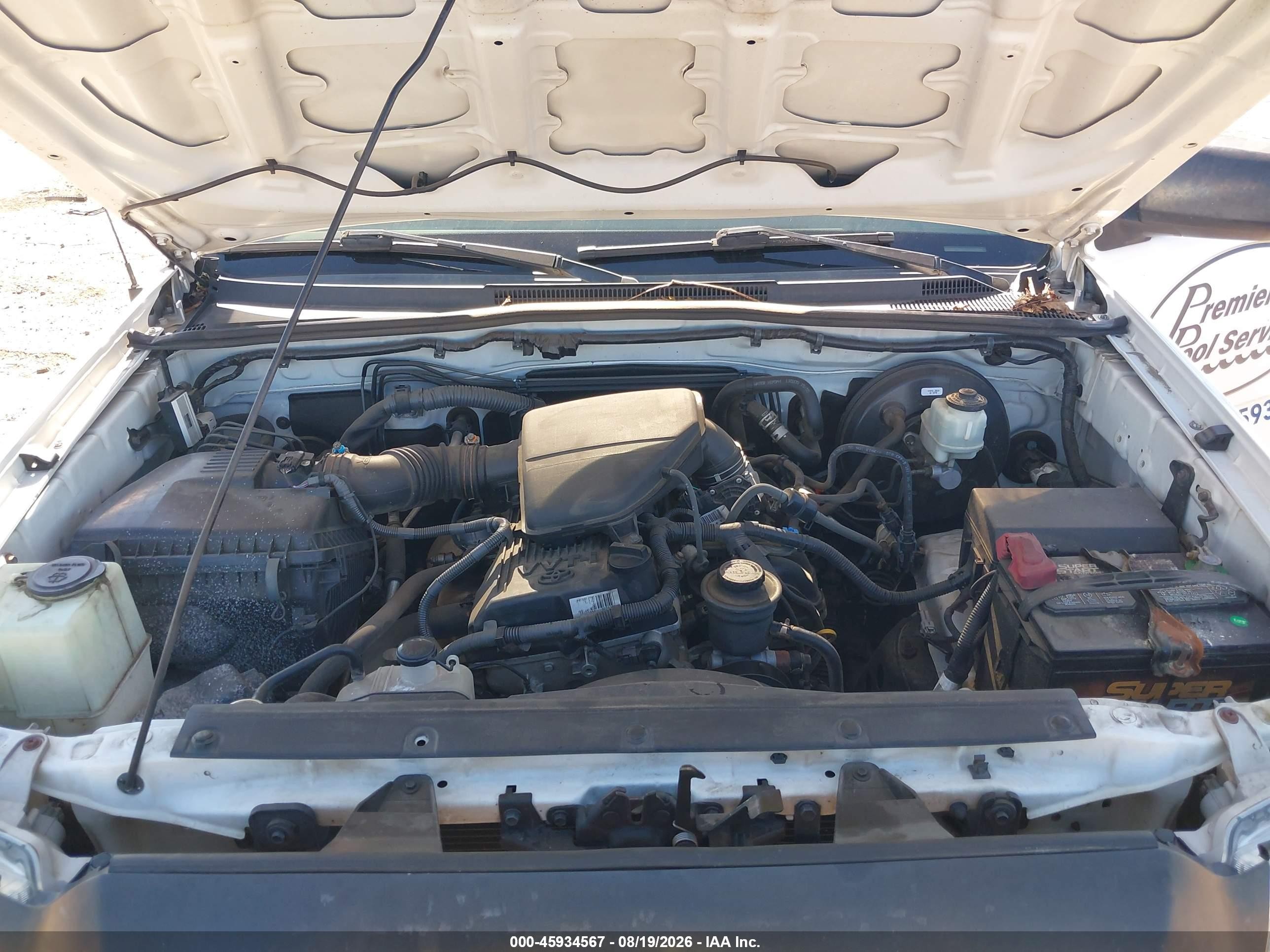 2014 Toyota Tacoma   White vin: 5TFTX4CN1EX037614
