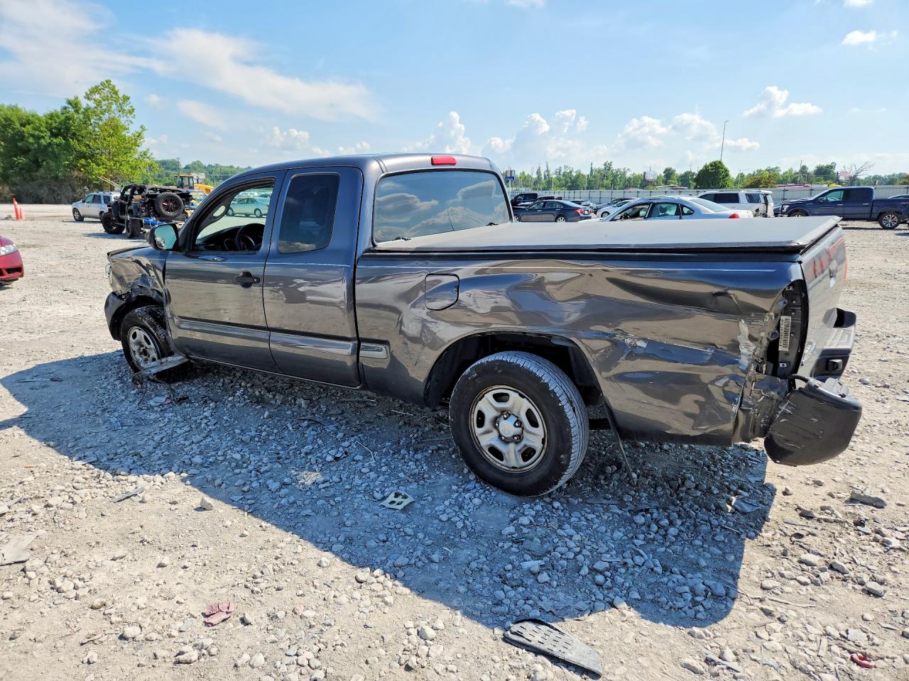 2015 Toyota Tacoma Access Cab Gray vin: 5TFTX4CN1FX054768