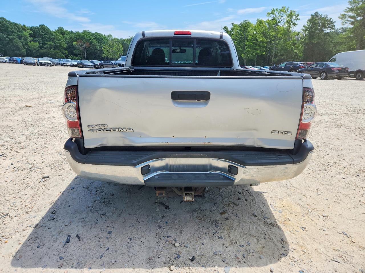 2011 Toyota Tacoma Base Silver vin: 5TFTX4CN2BX005654