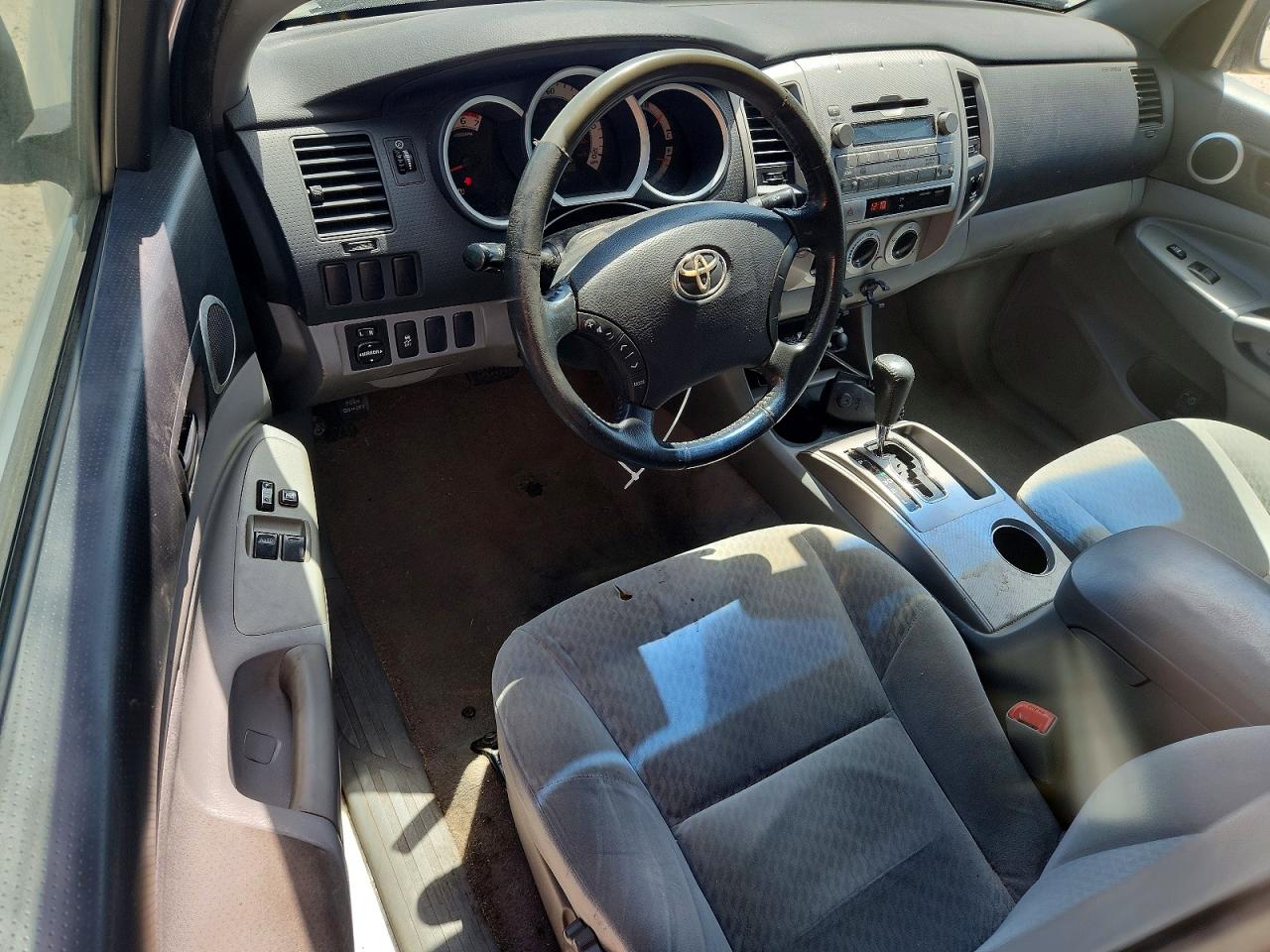 2011 Toyota Tacoma Base Silver vin: 5TFTX4CN2BX005654