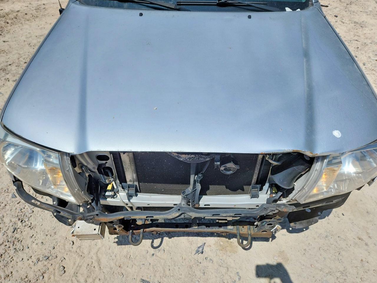 2011 Toyota Tacoma Base Silver vin: 5TFTX4CN2BX005654