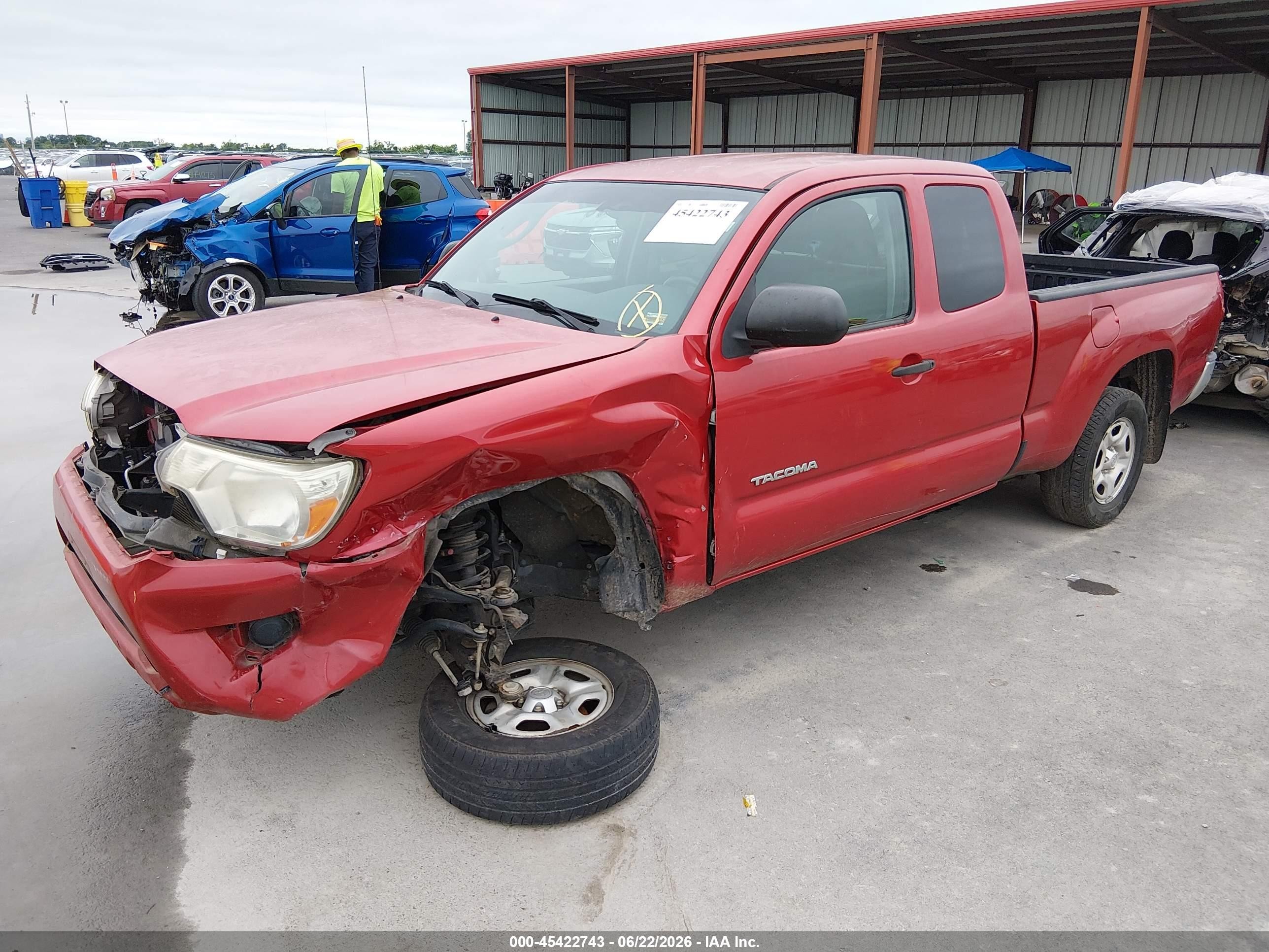 2013 Toyota Tacoma   Red vin: 5TFTX4CN2DX022490