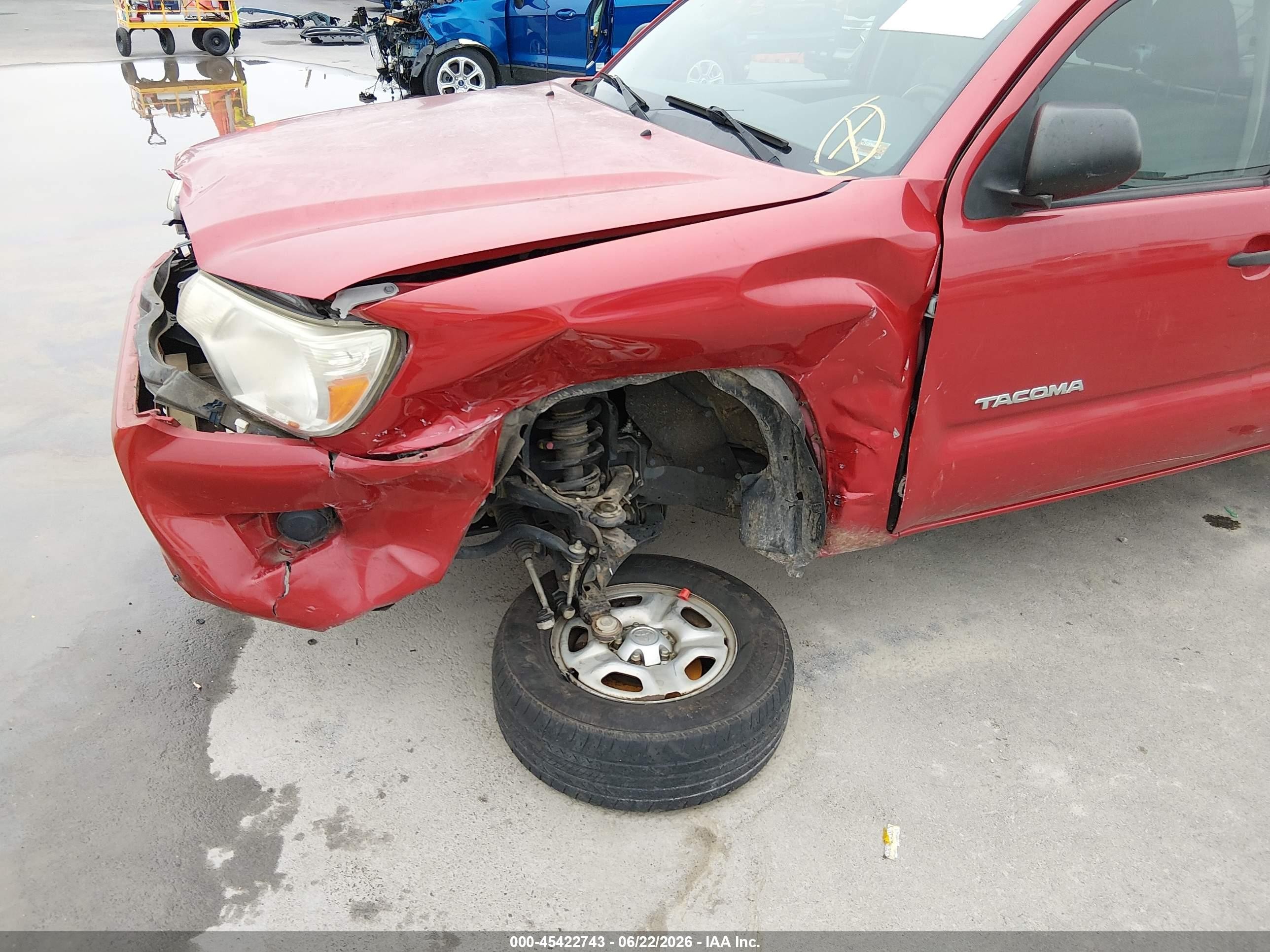 2013 Toyota Tacoma   Red vin: 5TFTX4CN2DX022490