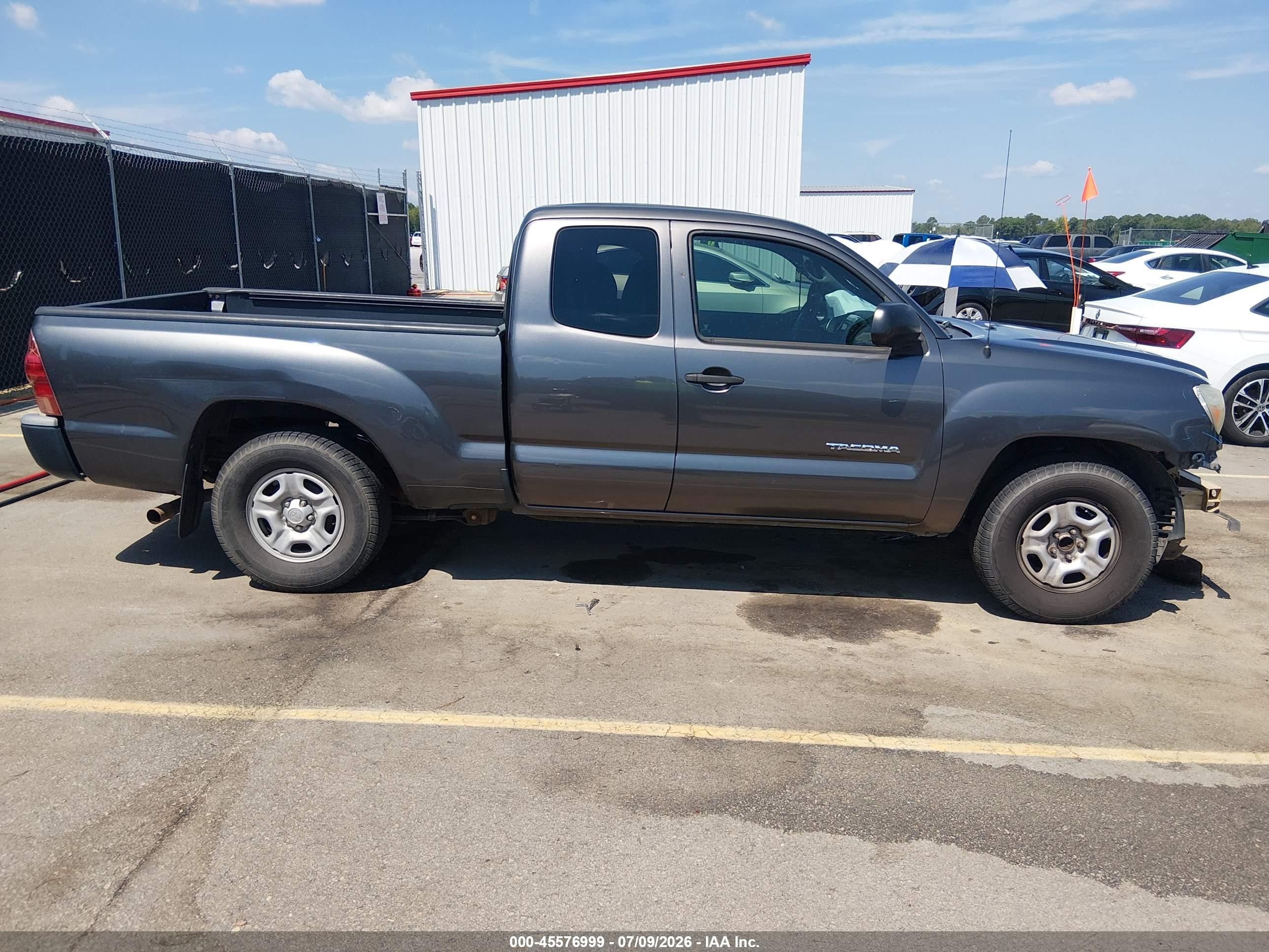 2013 Toyota Tacoma   Gray vin: 5TFTX4CN2DX028919