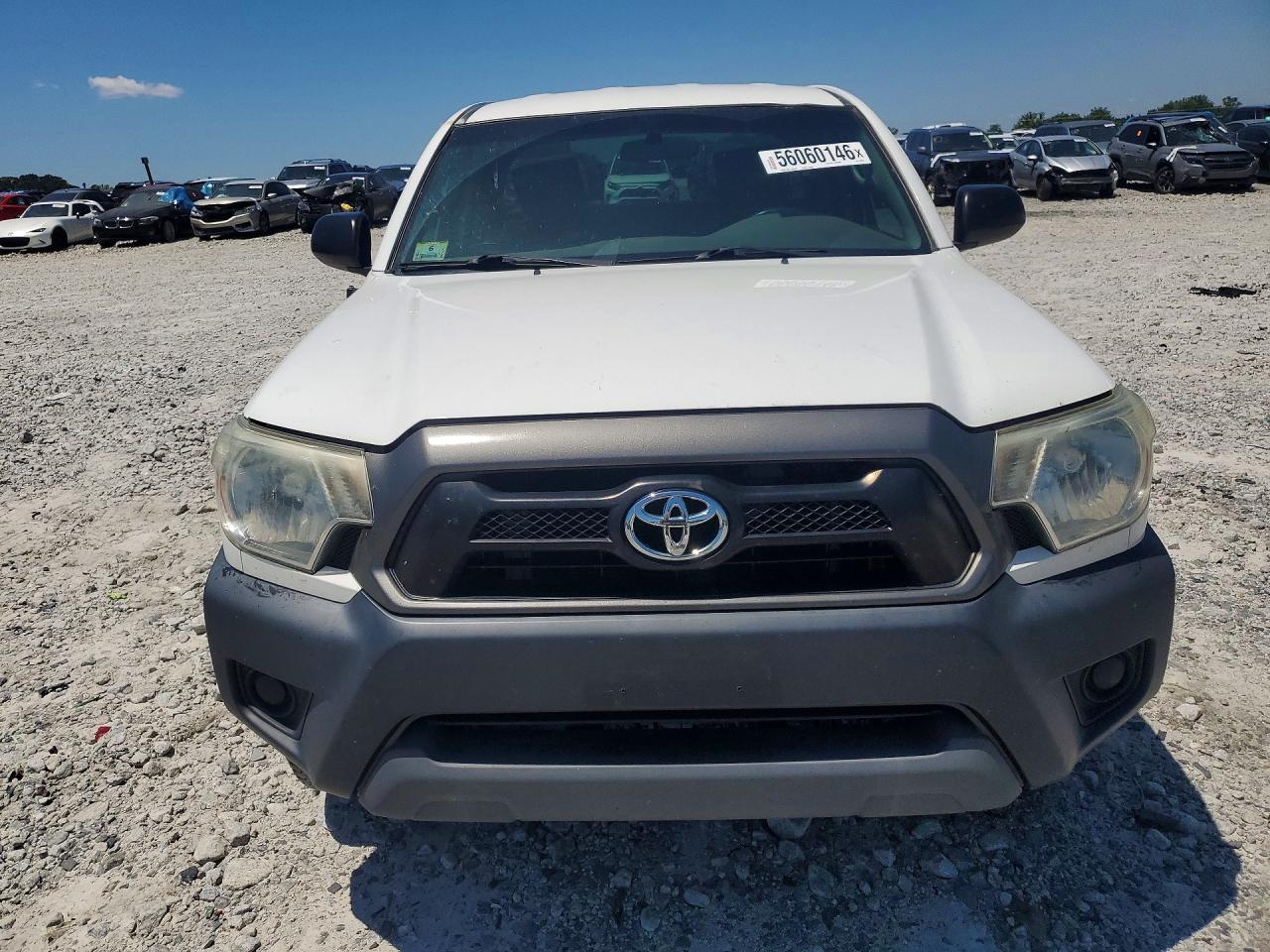 2015 Toyota Tacoma Access Cab White vin: 5TFTX4CN2FX066685