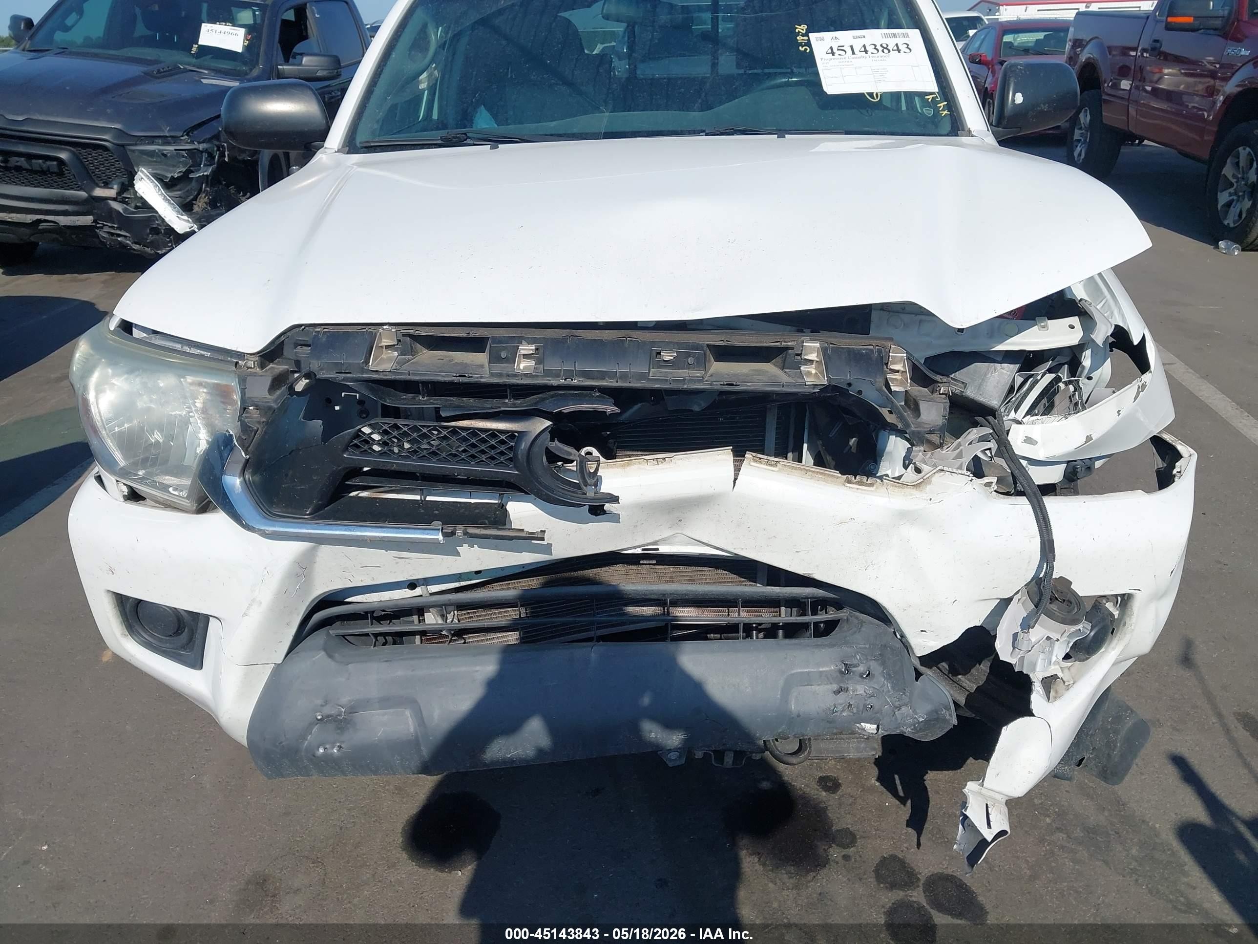 2015 Toyota Tacoma   White vin: 5TFTX4CN3FX066050