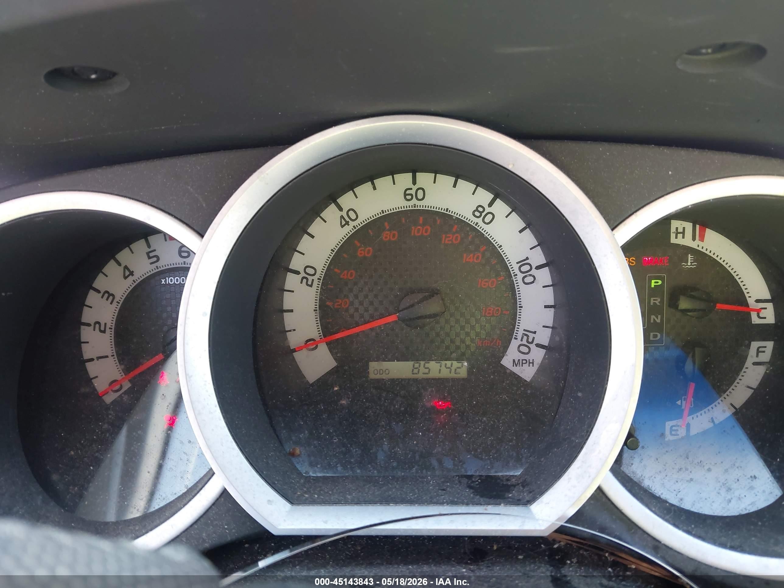 2015 Toyota Tacoma   White vin: 5TFTX4CN3FX066050