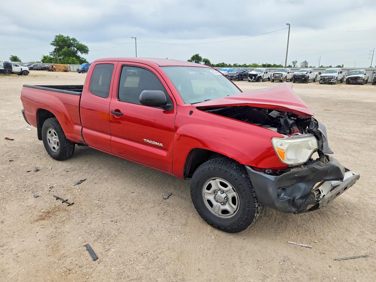 2013 Toyota Tacoma Access Cab Red vin: 5TFTX4CN4DX023978
