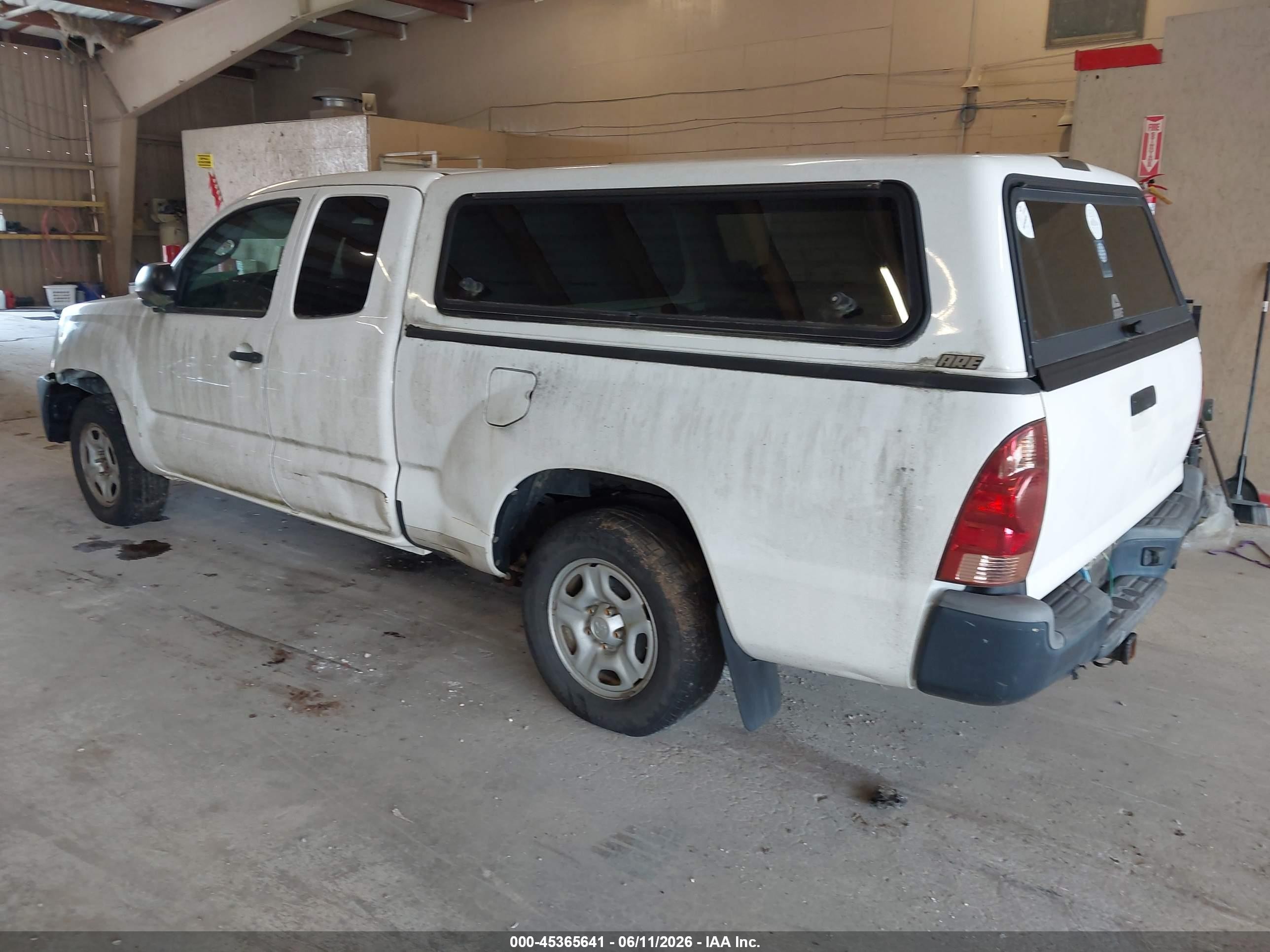 2013 Toyota Tacoma   White vin: 5TFTX4CN4DX028419